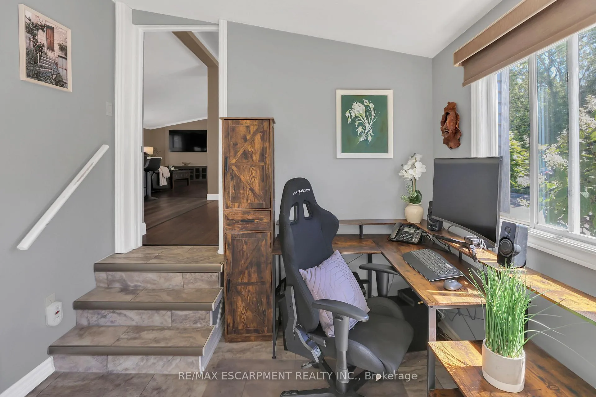 Photo 12 of 4450 Timothy Lane, Lincoln, Beamsville — HOMEH