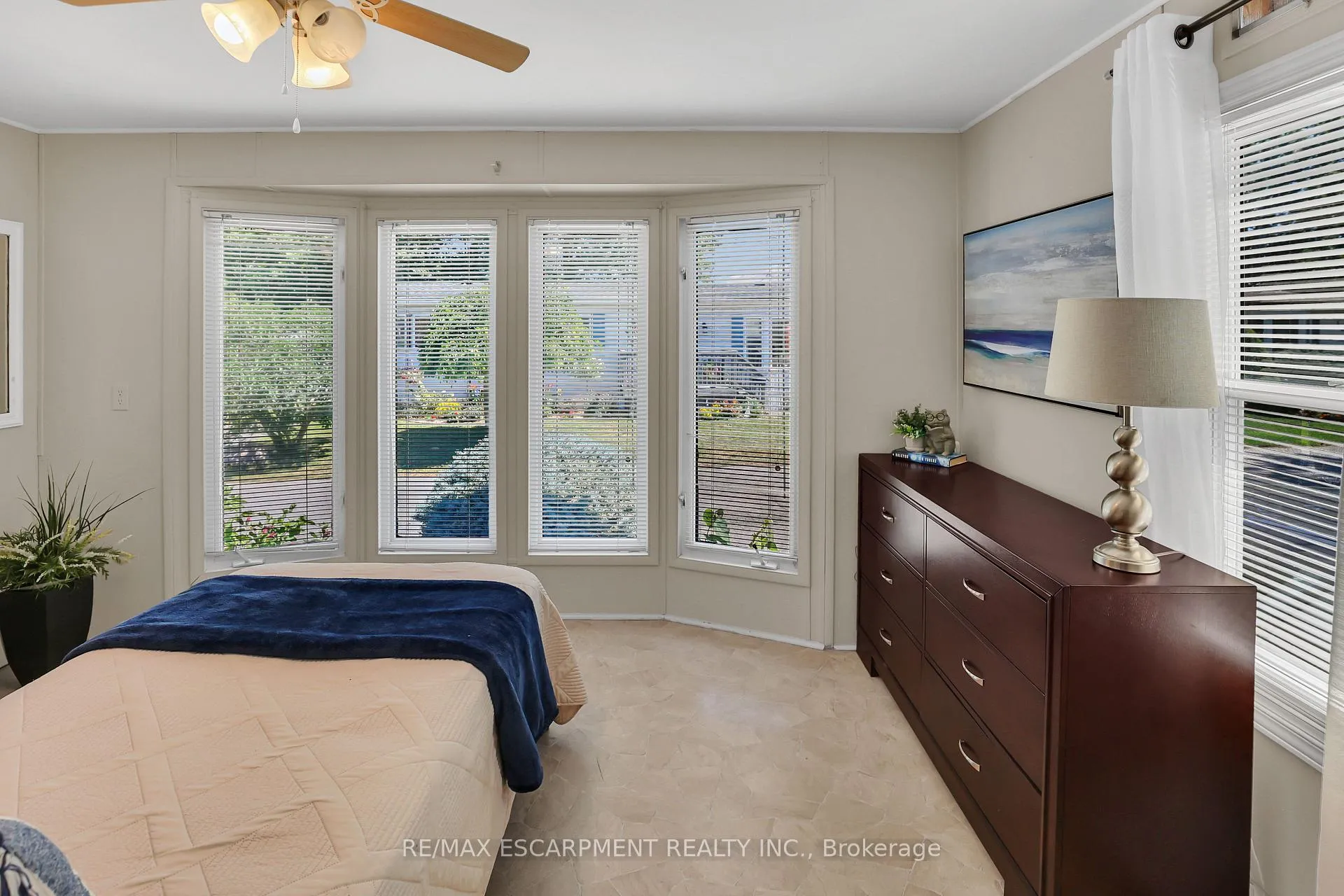 Photo 19 of 4450 Timothy Lane, Lincoln, Beamsville — HOMEH
