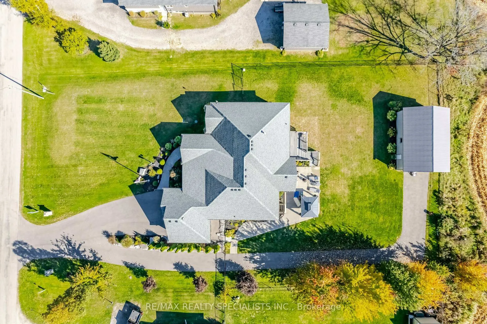 Photo 2 of 339 Sixth Concession Road, Brant, Burford — HOMEH