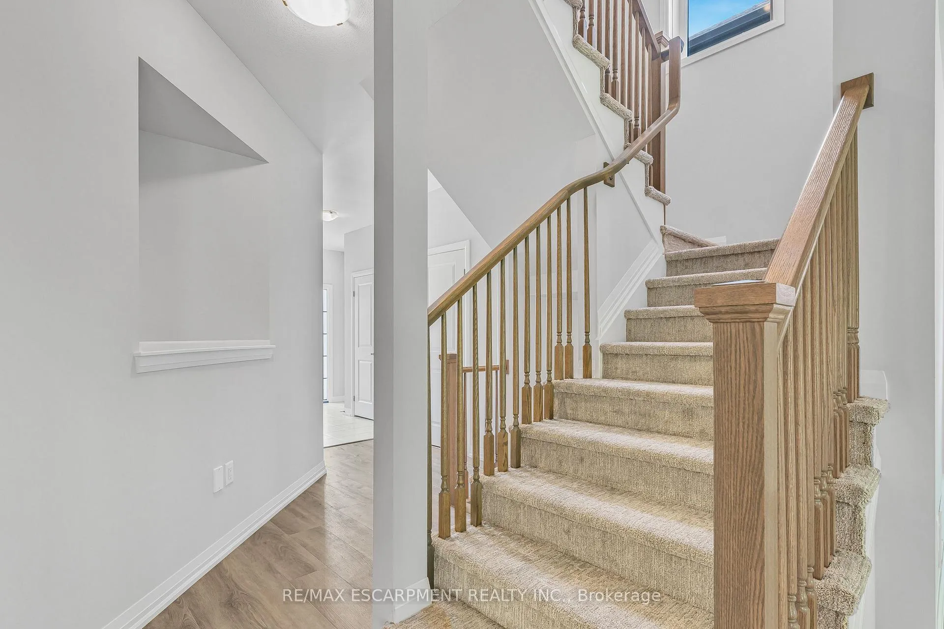 Photo 7 of 65 Willson Drive, Thorold, Hurricane/Merrittville — HOMEH