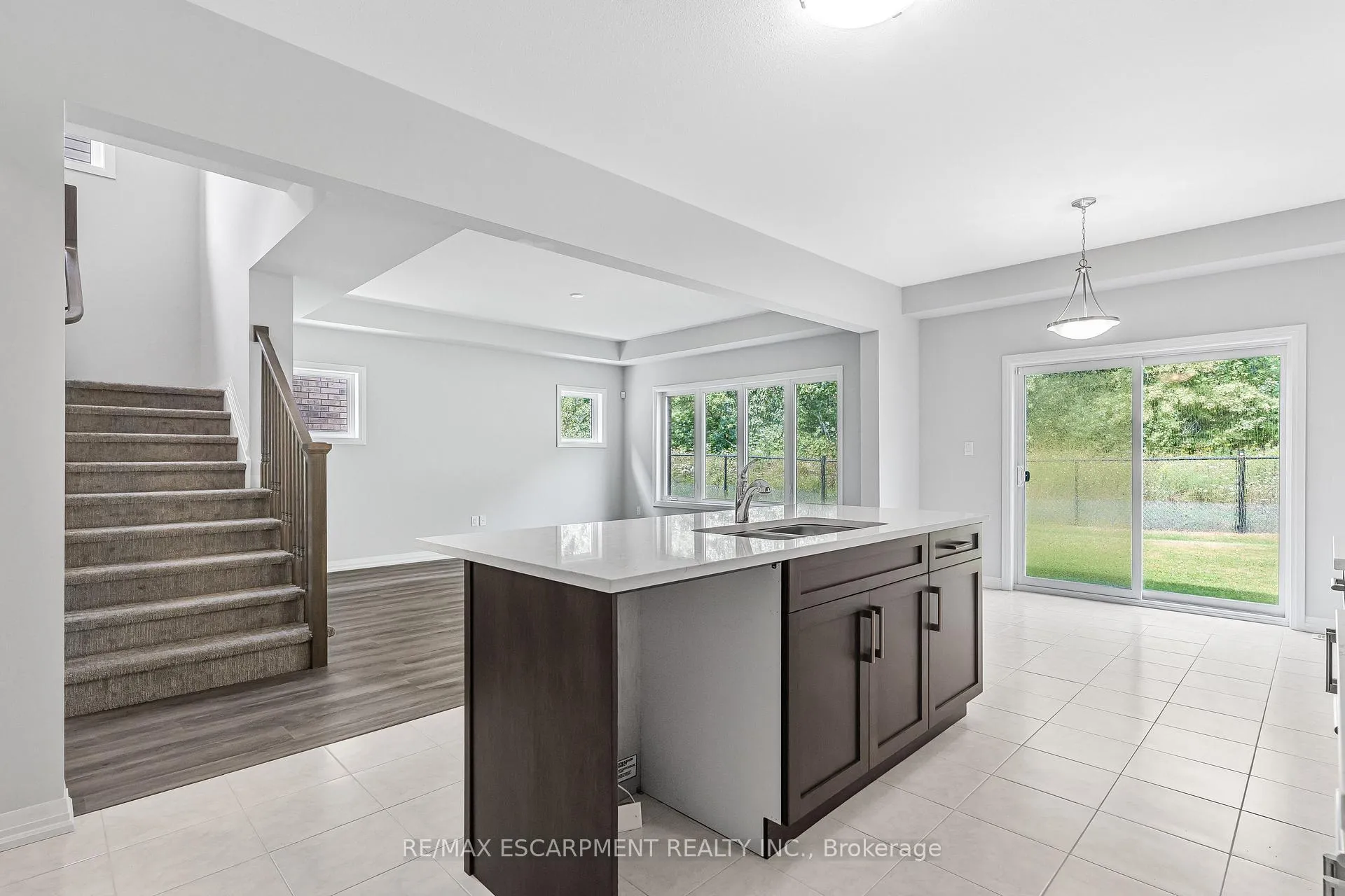 Photo 17 of 65 Willson Drive, Thorold, Hurricane/Merrittville — HOMEH