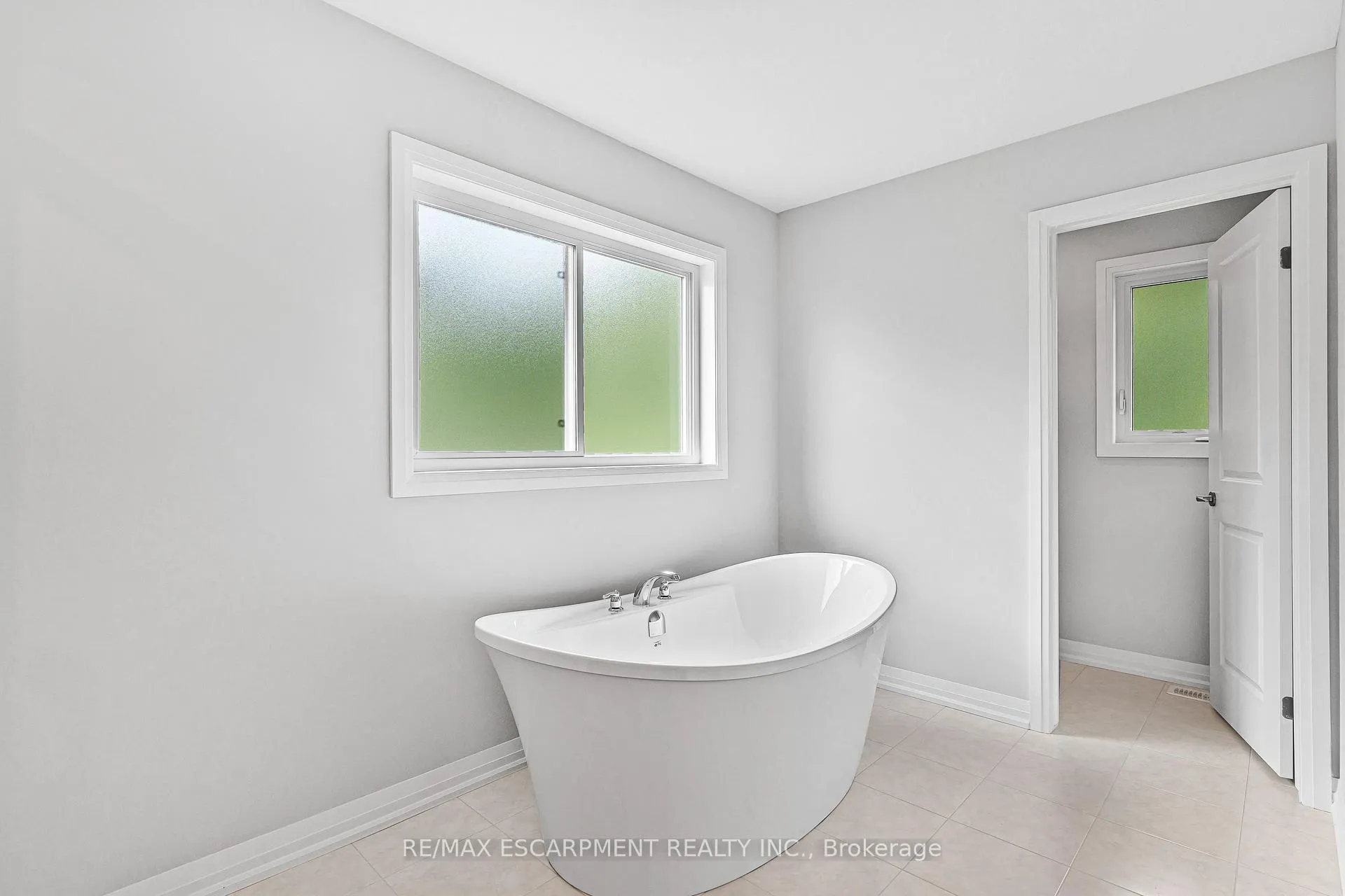 Photo 25 of 65 Willson Drive, Thorold, Hurricane/Merrittville — HOMEH