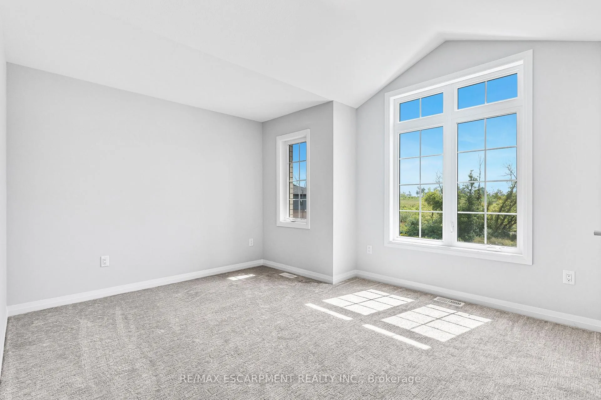 Photo 39 of 65 Willson Drive, Thorold, Hurricane/Merrittville — HOMEH