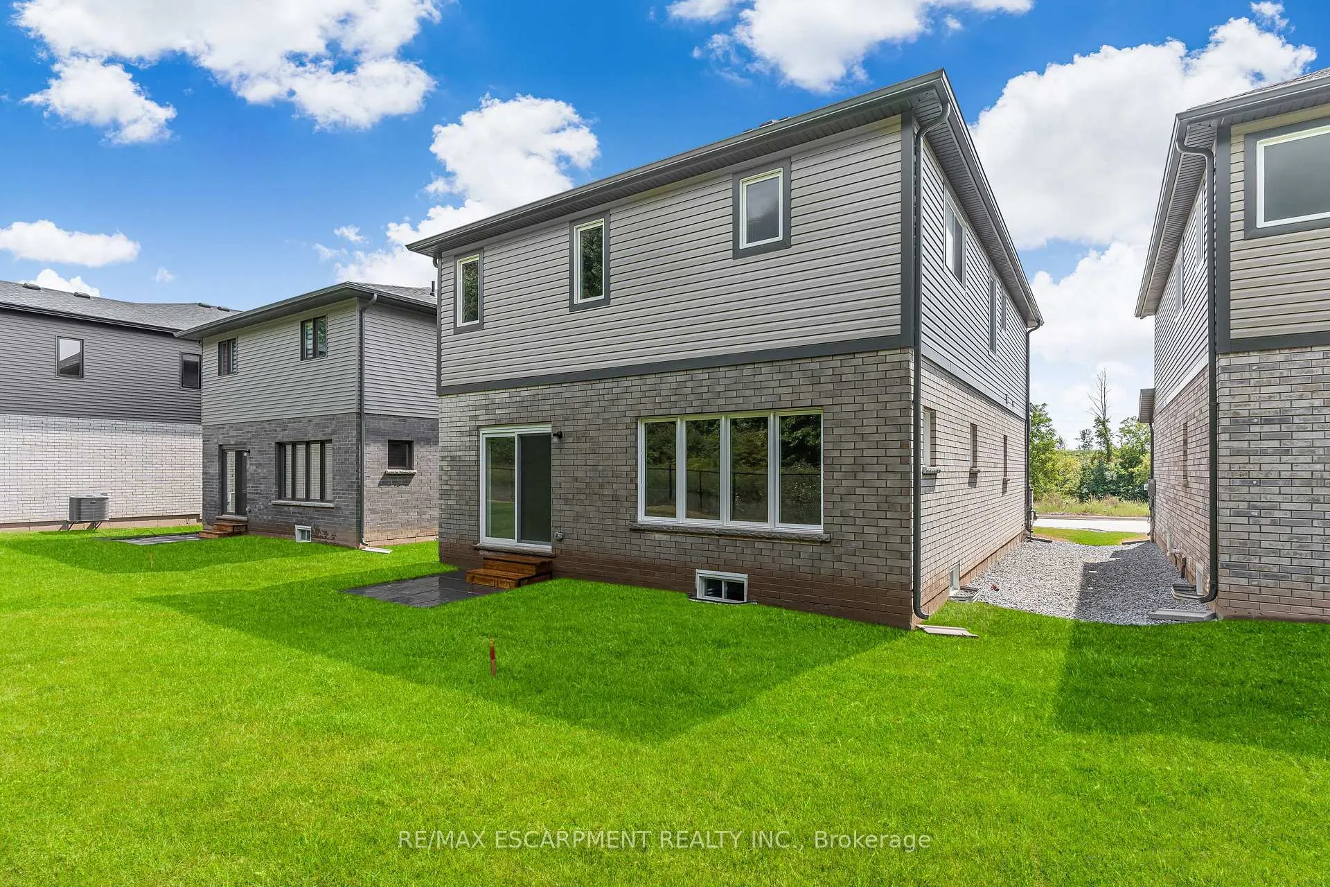 Photo 42 of 65 Willson Drive, Thorold, Hurricane/Merrittville — HOMEH