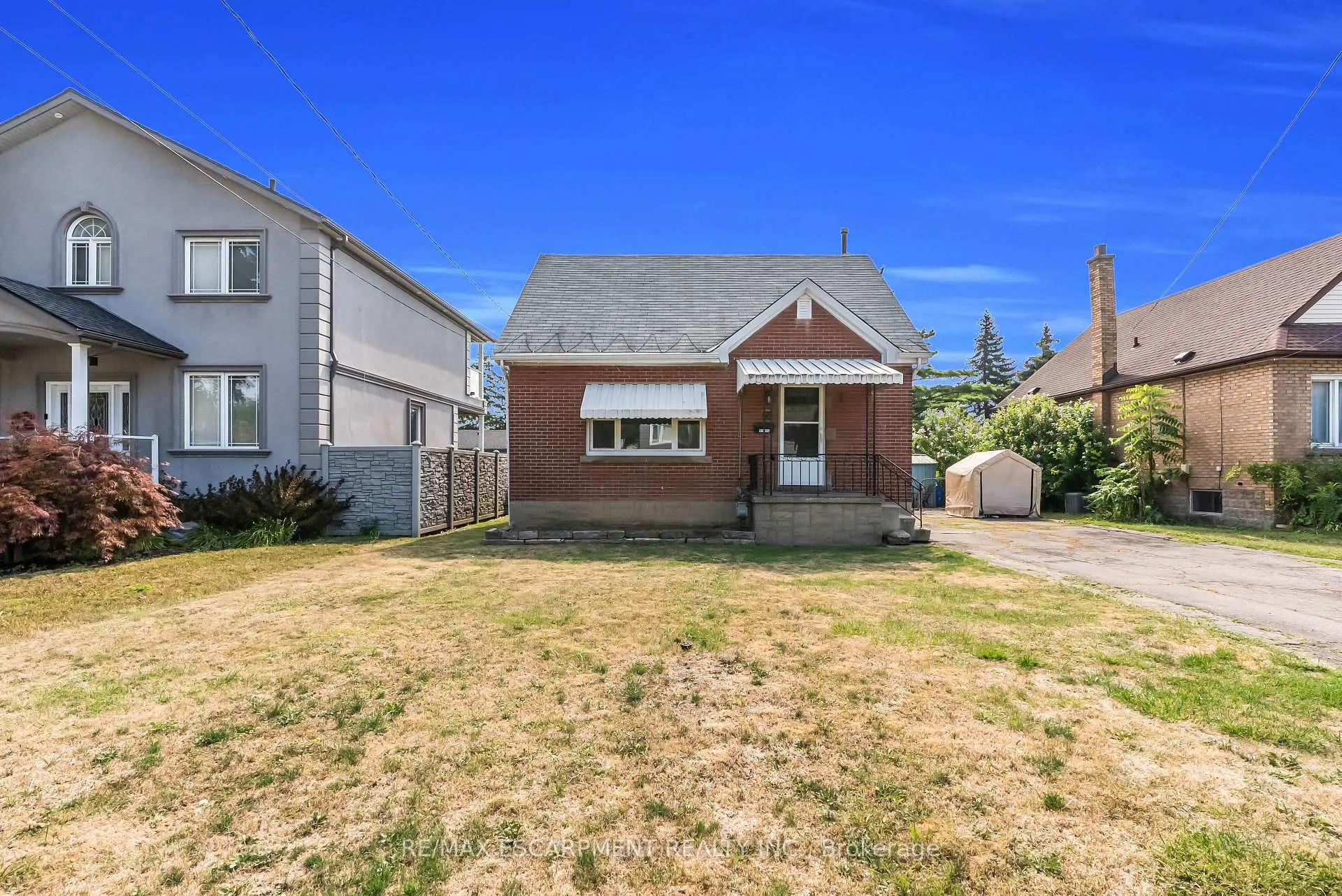 Photo 3 of 59 Cloverdale Avenue, Hamilton, Rosedale — HOMEH