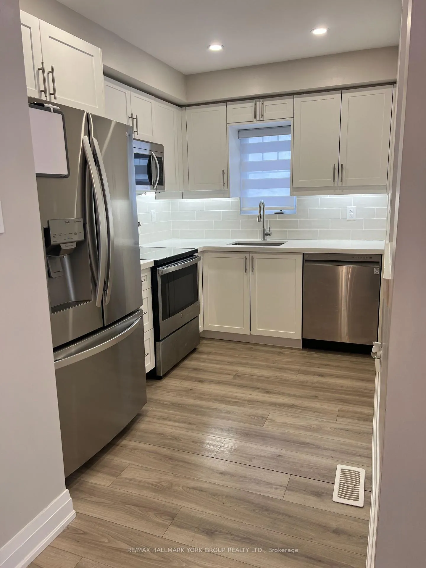 Photo 6 of Unit 32, 1175 Valley Farm Road, Pickering, Town Centre — HOMEH