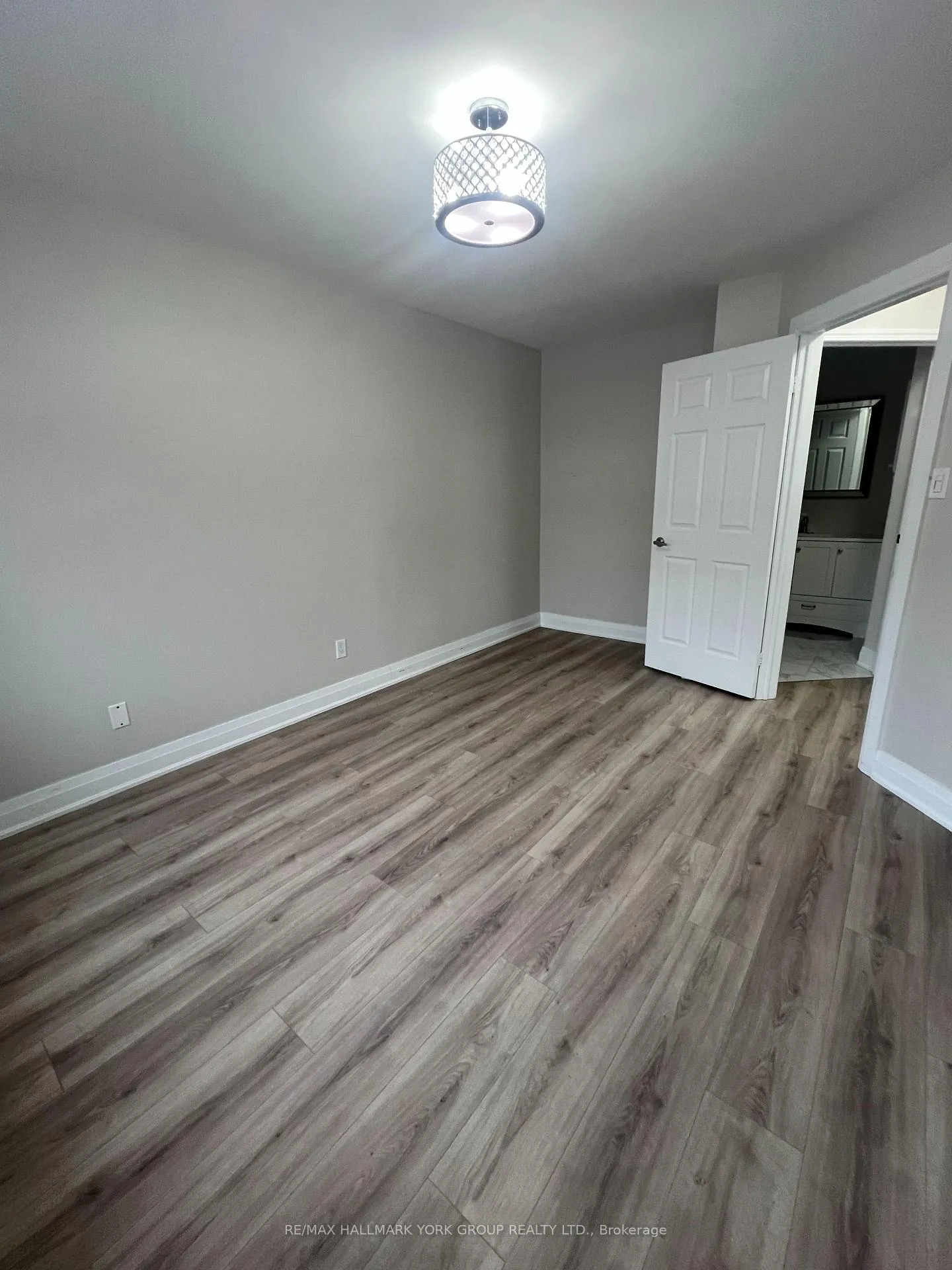 Photo 11 of Unit 32, 1175 Valley Farm Road, Pickering, Town Centre — HOMEH