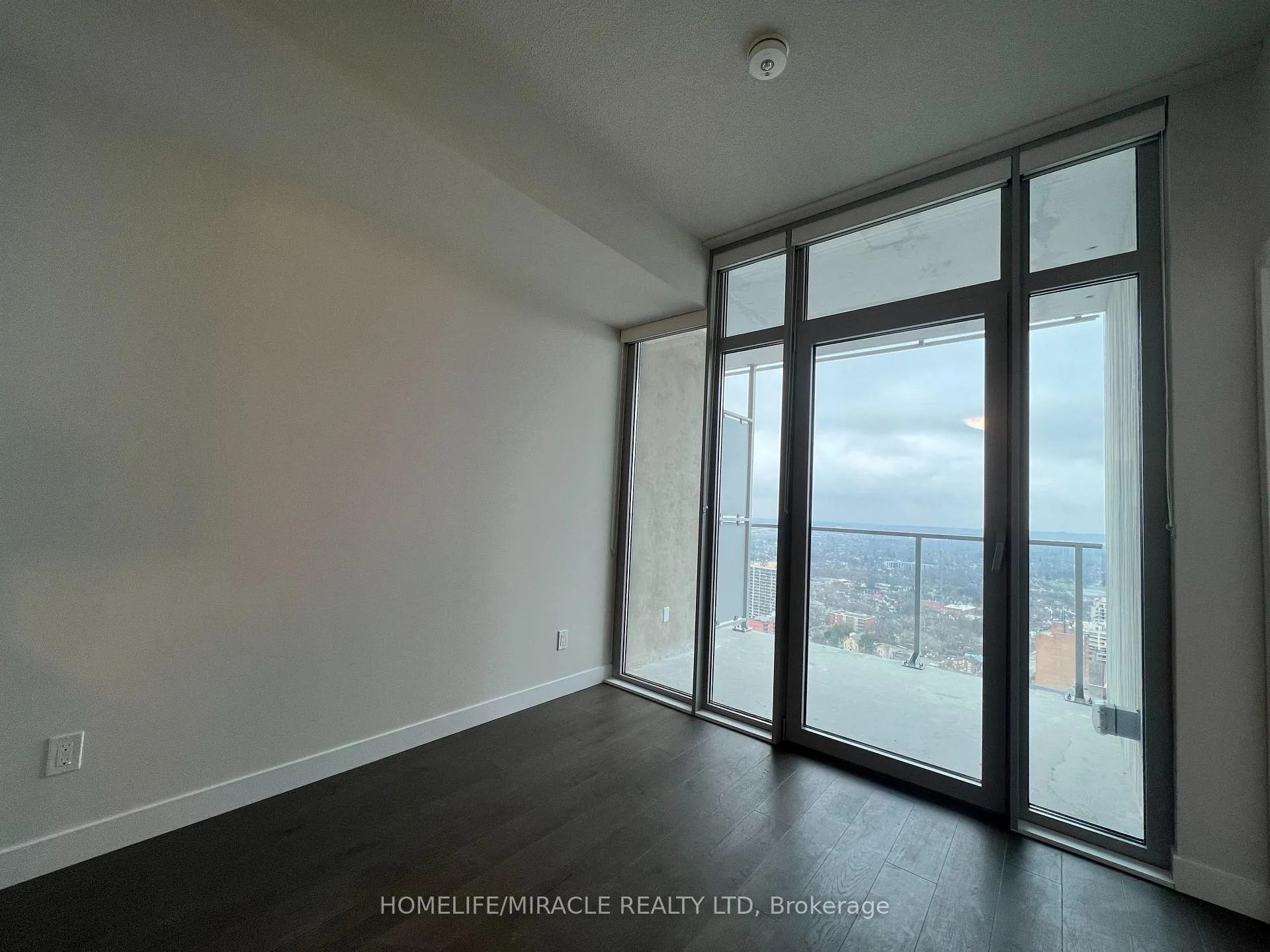Photo 1 of Unit 3412, 60 Frederick Street, Kitchener — HOMEH