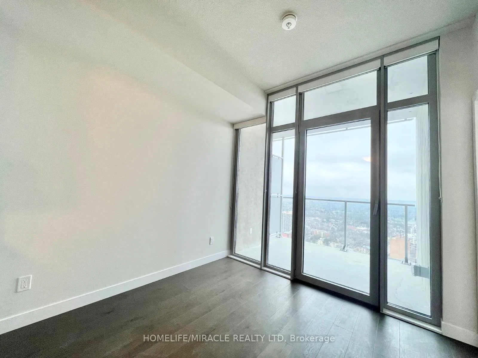 Photo 10 of Unit 3412, 60 Frederick Street, Kitchener — HOMEH