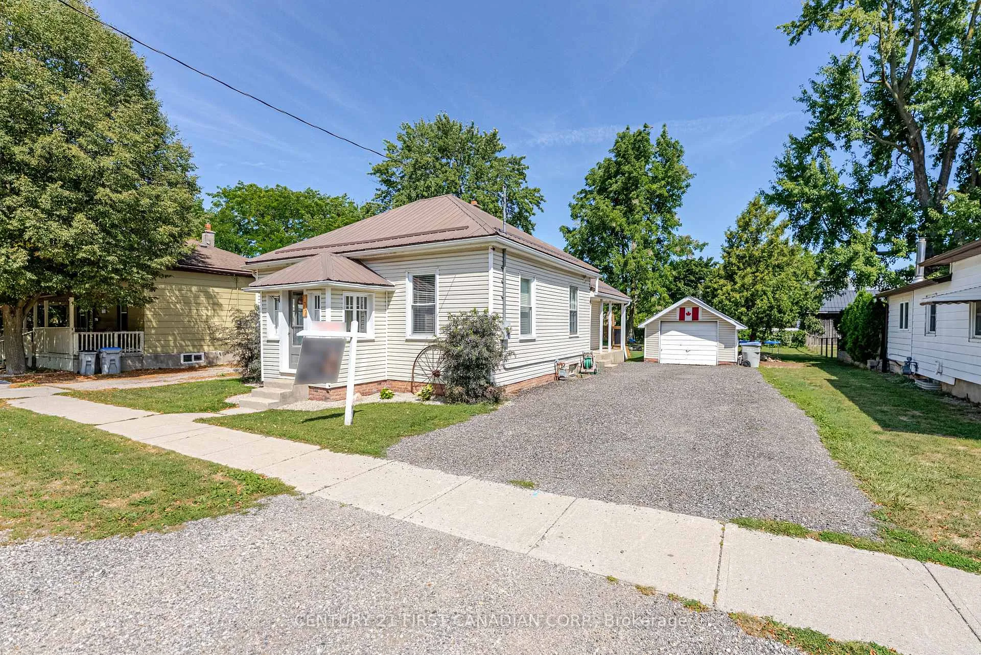 Photo 4 of 172 George Street, North Middlesex, Ailsa Craig — HOMEH