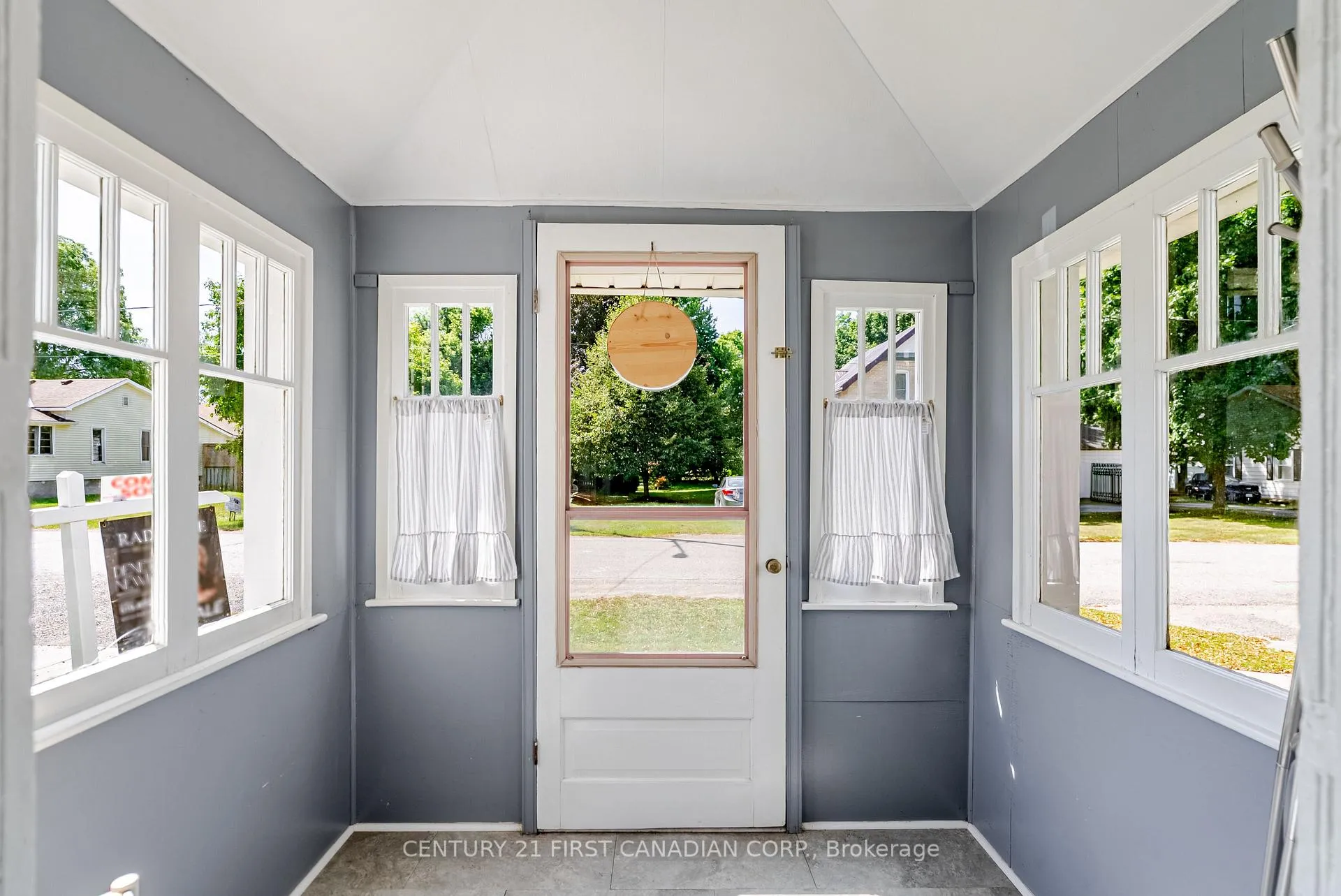 Photo 5 of 172 George Street, North Middlesex, Ailsa Craig — HOMEH