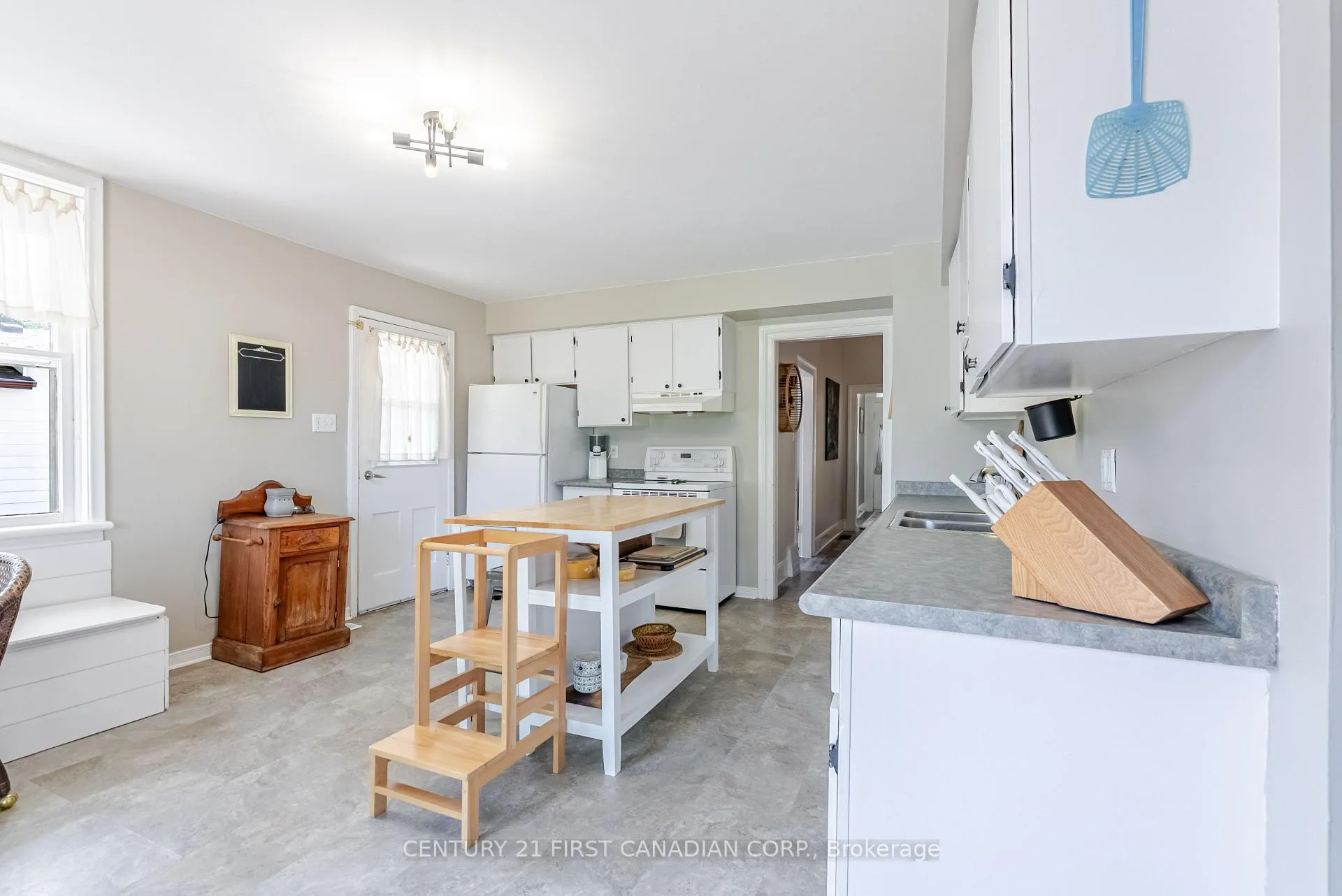 Photo 22 of 172 George Street, North Middlesex, Ailsa Craig — HOMEH