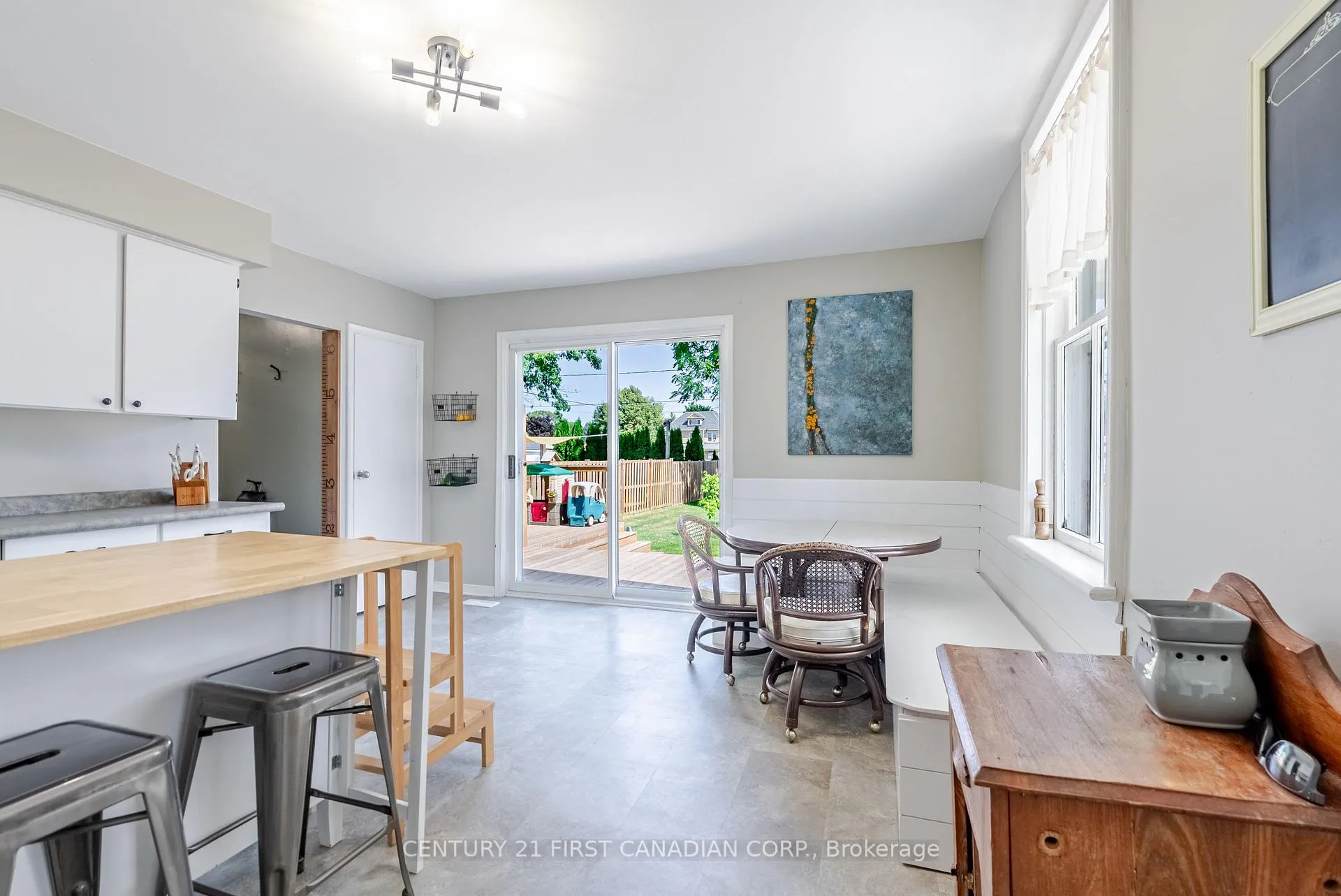 Photo 24 of 172 George Street, North Middlesex, Ailsa Craig — HOMEH