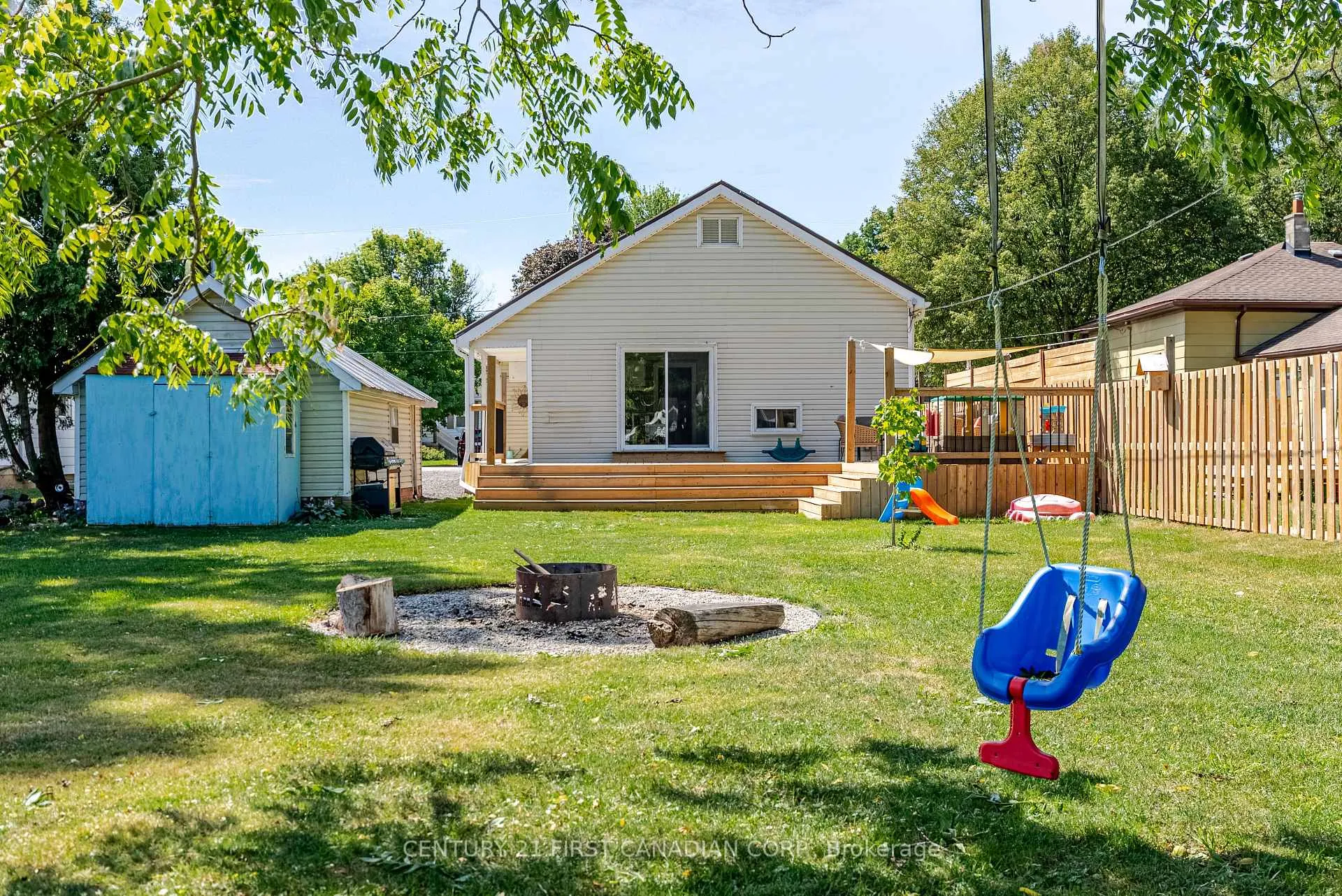 Photo 31 of 172 George Street, North Middlesex, Ailsa Craig — HOMEH