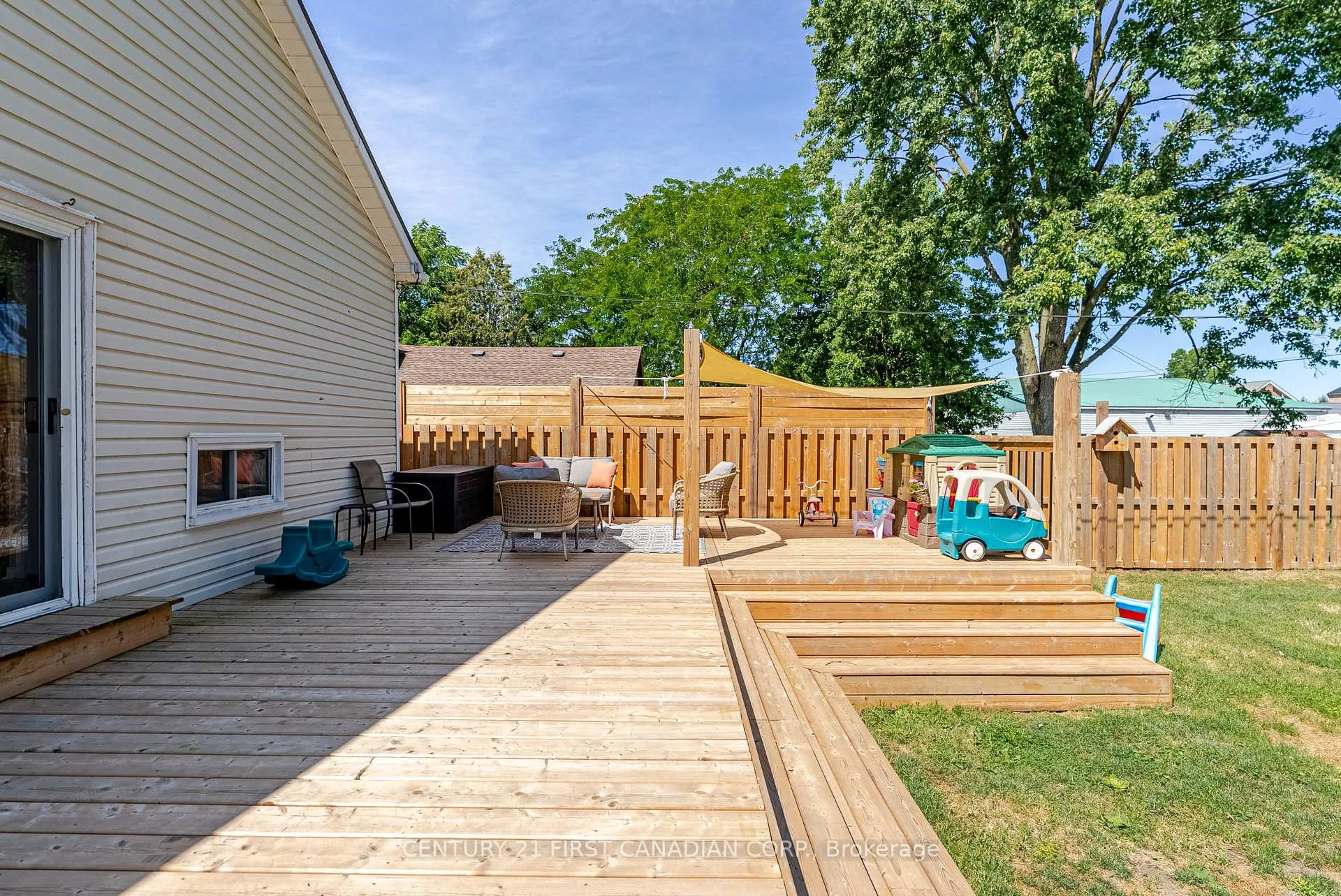 Photo 35 of 172 George Street, North Middlesex, Ailsa Craig — HOMEH