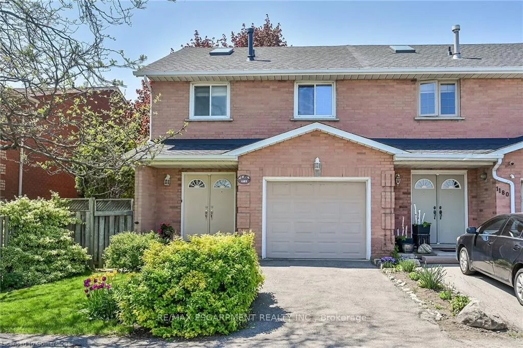Photo 2 of 1182 Upper Wentworth Street, Hamilton, Crerar — HOMEH