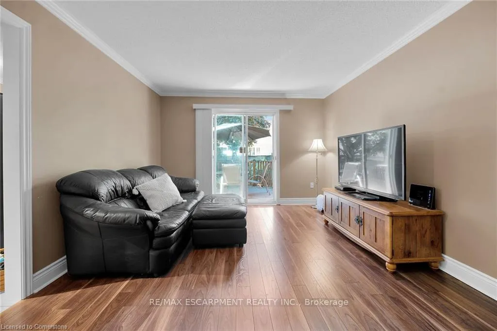 Photo 12 of 1182 Upper Wentworth Street, Hamilton, Crerar — HOMEH