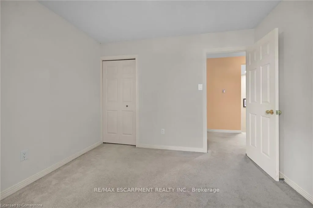 Photo 27 of 1182 Upper Wentworth Street, Hamilton, Crerar — HOMEH