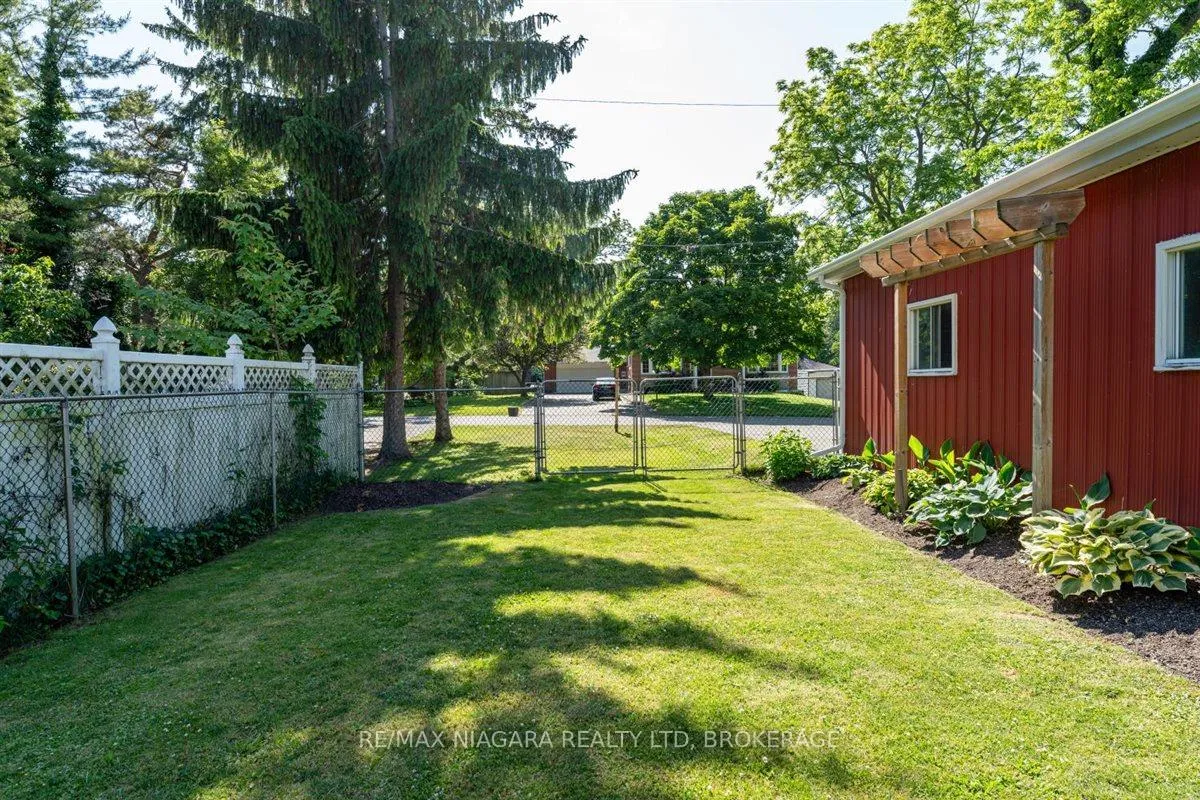 Photo 34 of 62 Oakridge Crescent E, Port Colborne, Sugarloaf — HOMEH