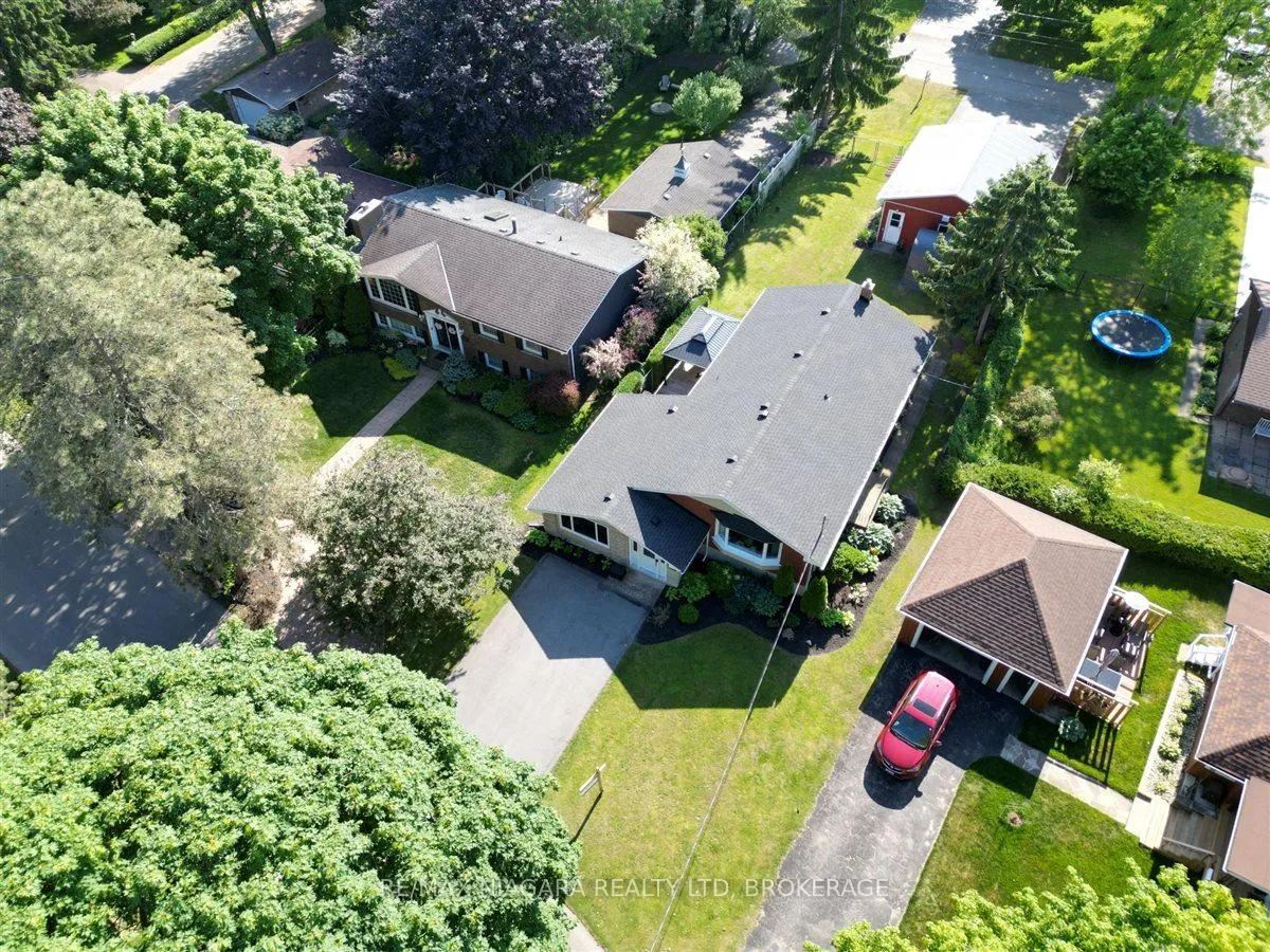 Photo 37 of 62 Oakridge Crescent E, Port Colborne, Sugarloaf — HOMEH