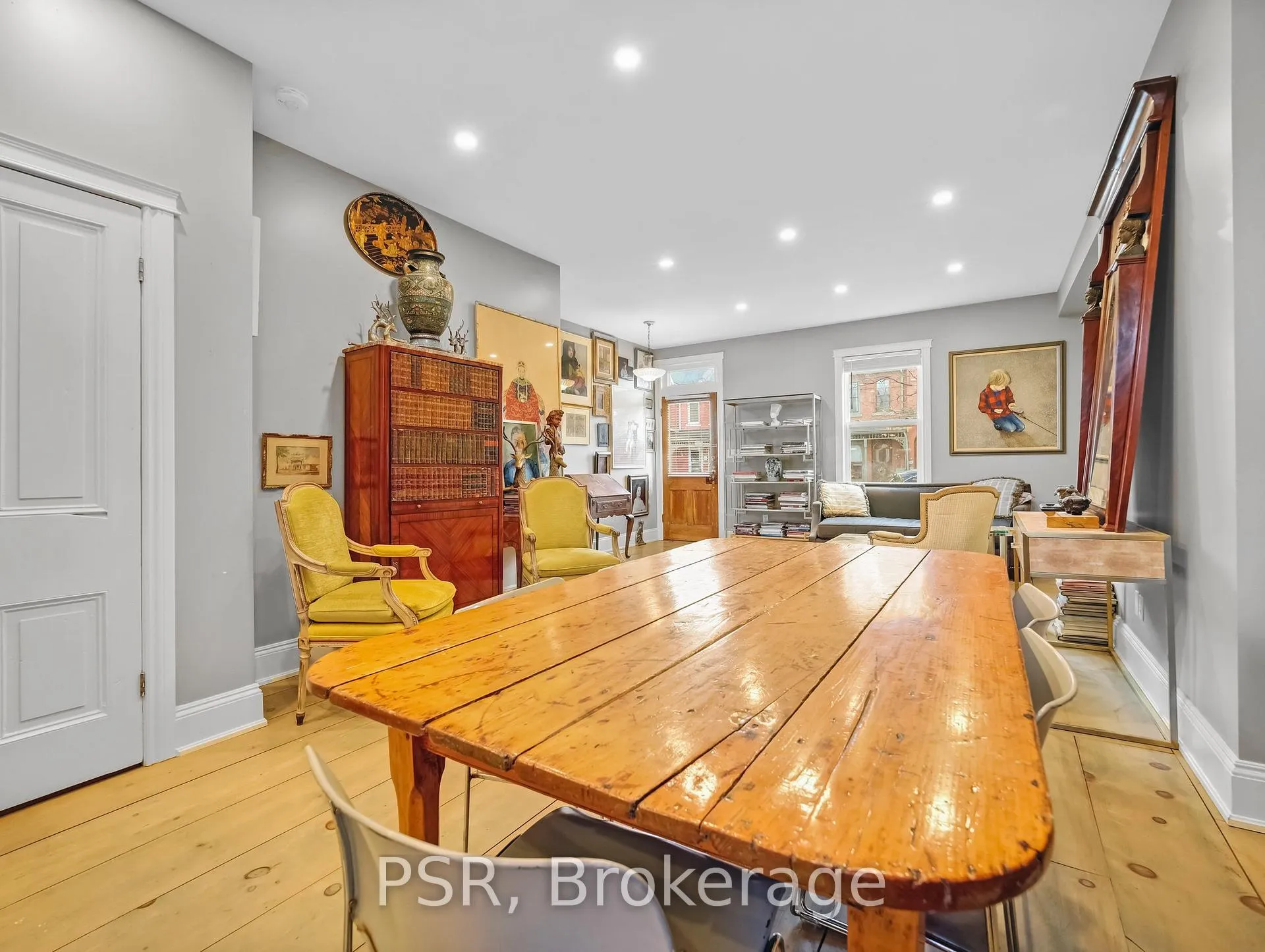 Photo 9 of 80 Ferrie Street W, Hamilton, North End — HOMEH