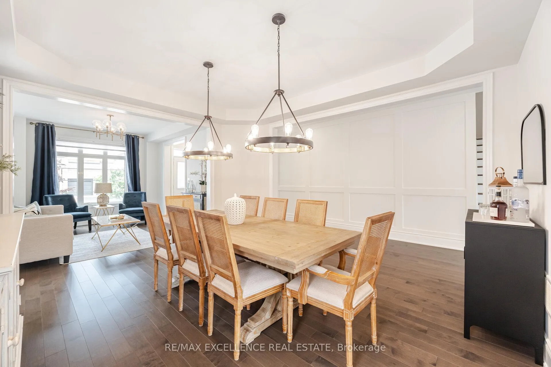 Photo 8 of 36 Golden Hawk Drive, Hamilton, Waterdown — HOMEH