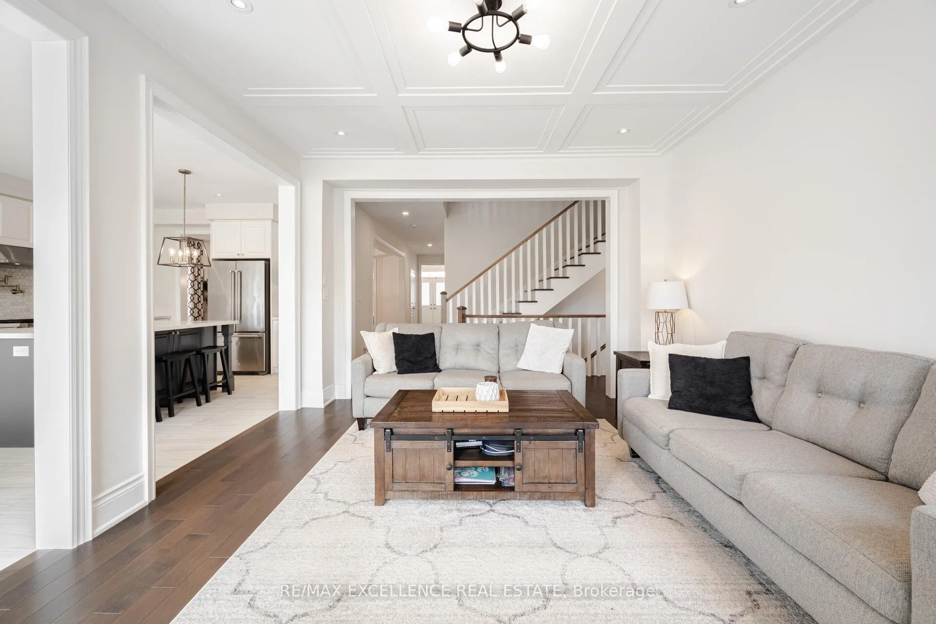Photo 20 of 36 Golden Hawk Drive, Hamilton, Waterdown — HOMEH