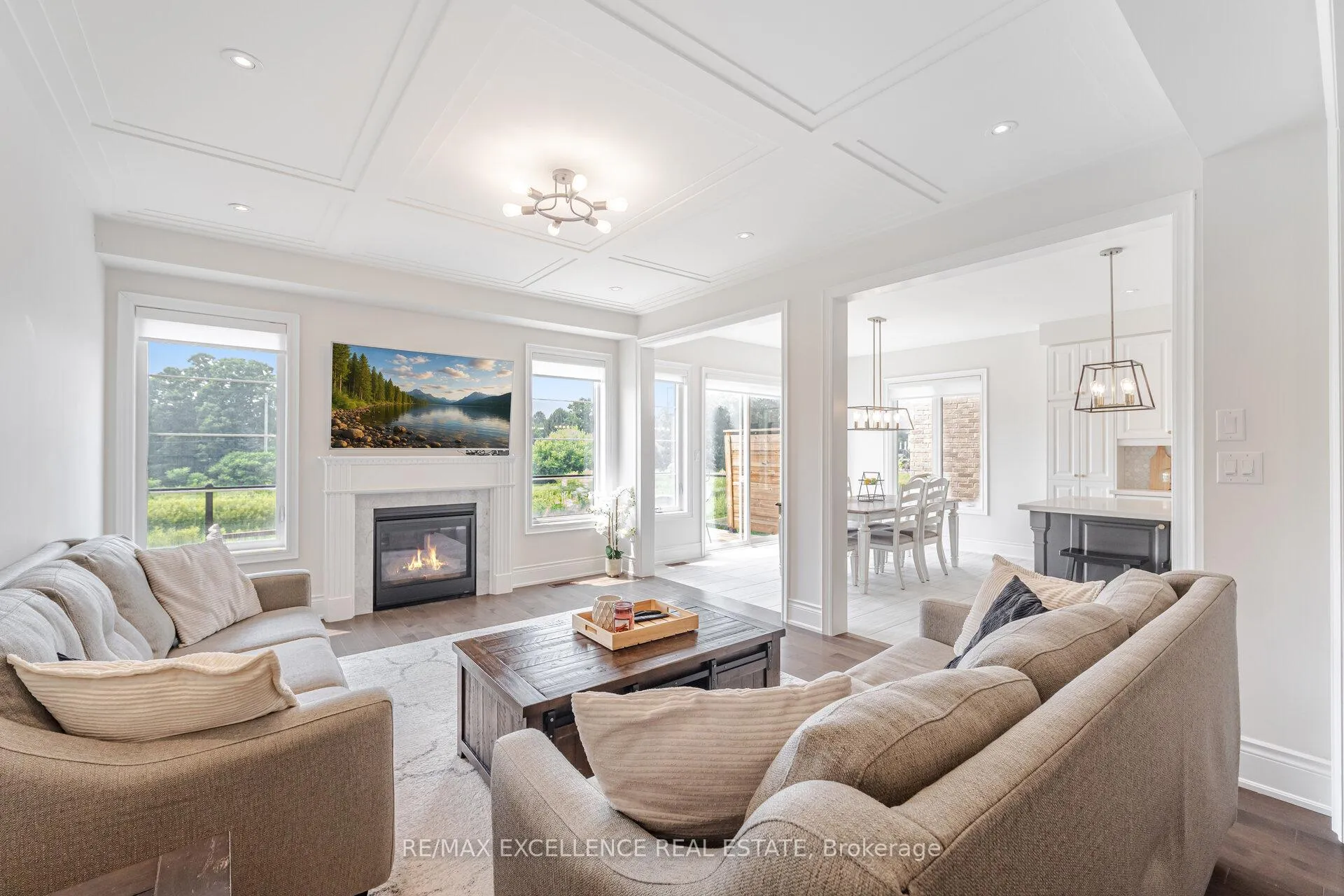 Photo 21 of 36 Golden Hawk Drive, Hamilton, Waterdown — HOMEH