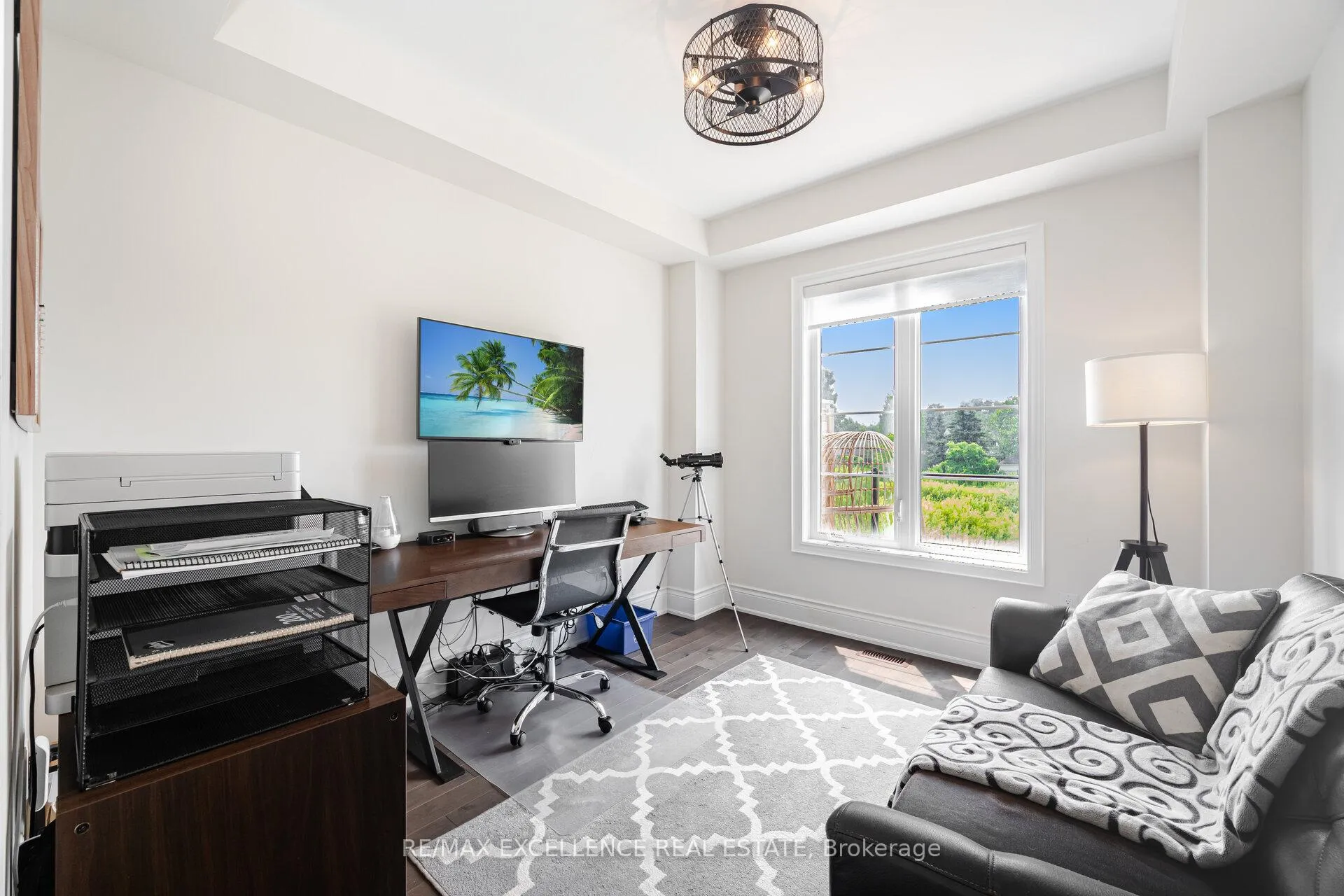 Photo 22 of 36 Golden Hawk Drive, Hamilton, Waterdown — HOMEH