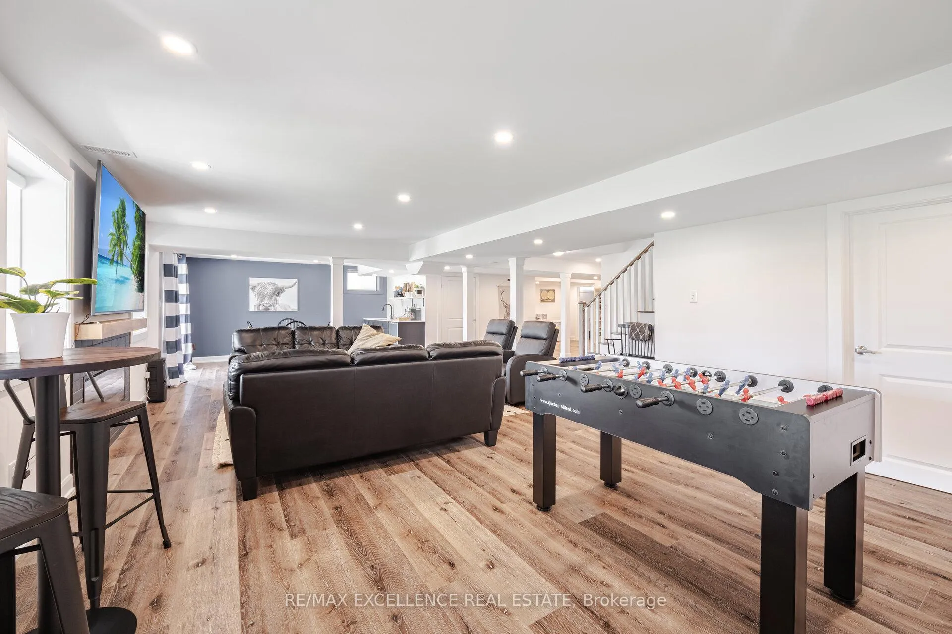 Photo 43 of 36 Golden Hawk Drive, Hamilton, Waterdown — HOMEH