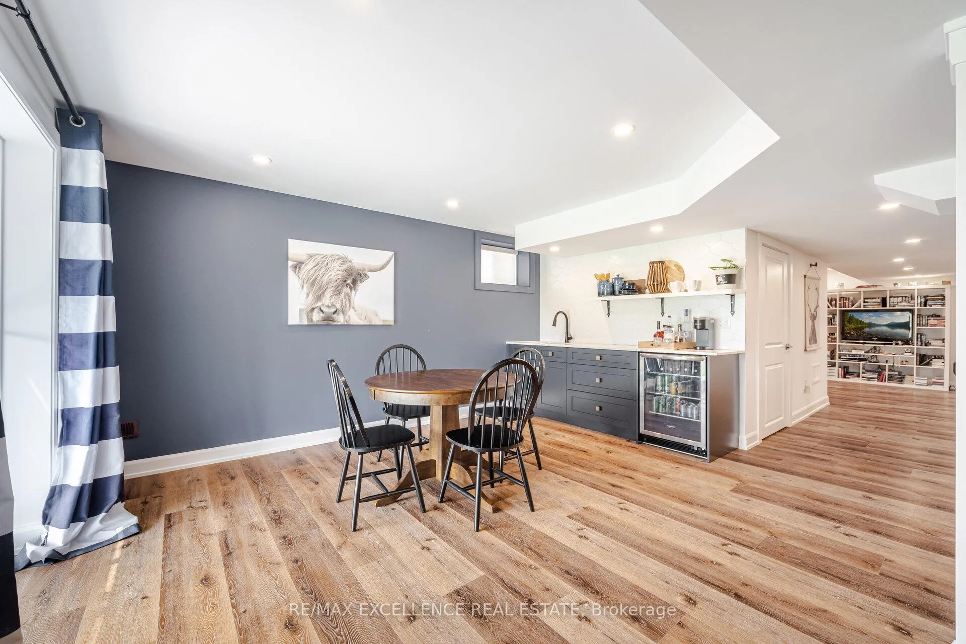 Photo 44 of 36 Golden Hawk Drive, Hamilton, Waterdown — HOMEH