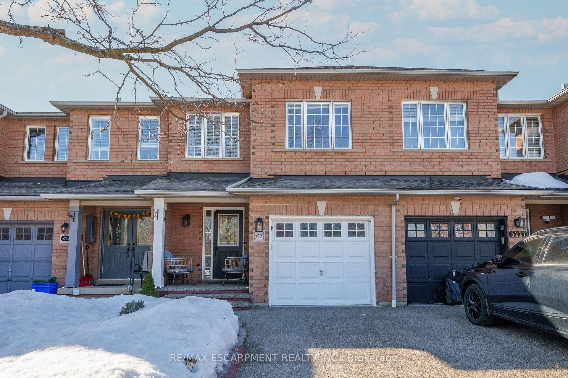 Photo 1 of 5225 Thornburn Drive, Burlington, Uptown — HOMEH