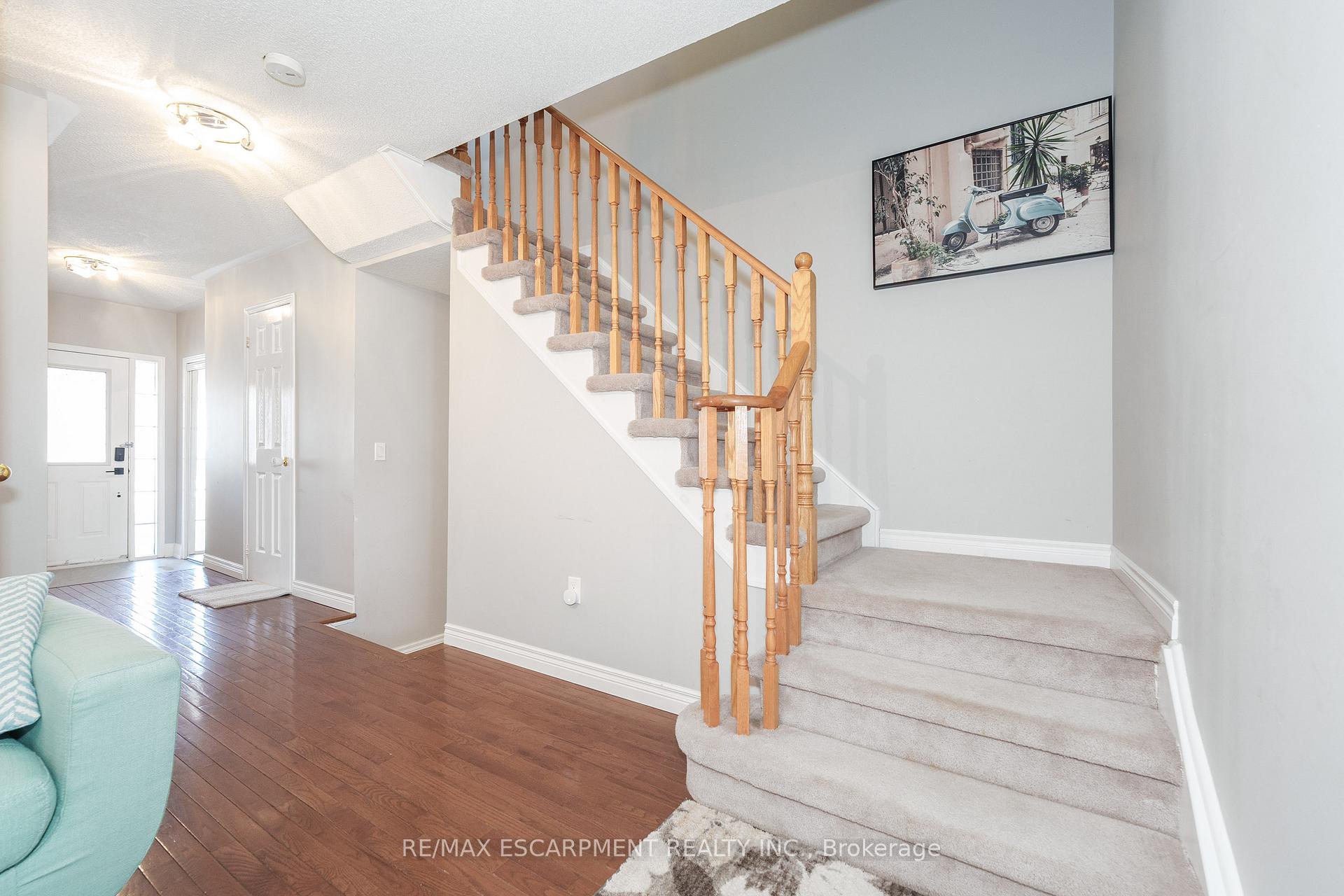 Photo 10 of 5225 Thornburn Drive, Burlington, Uptown — HOMEH