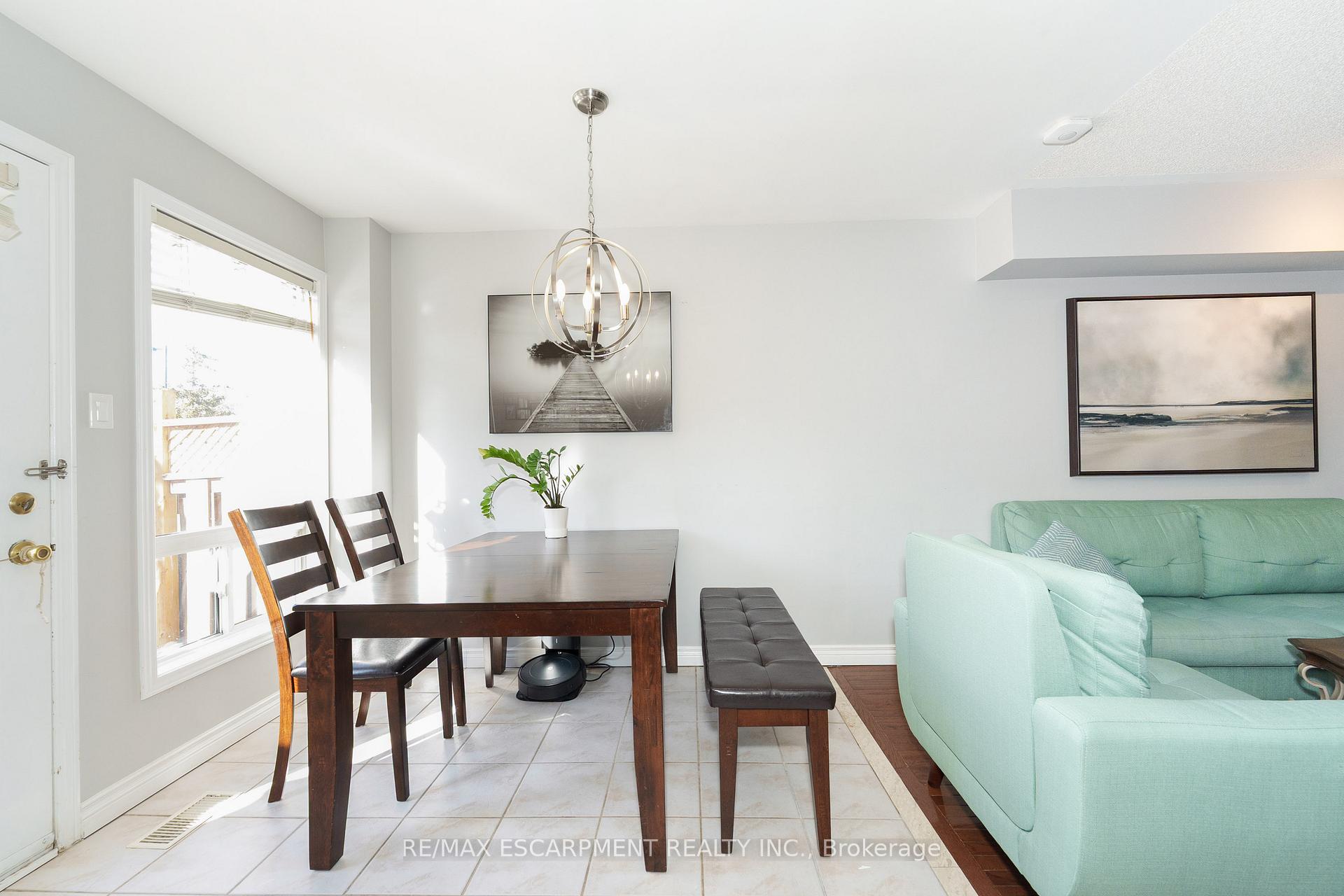 Photo 18 of 5225 Thornburn Drive, Burlington, Uptown — HOMEH