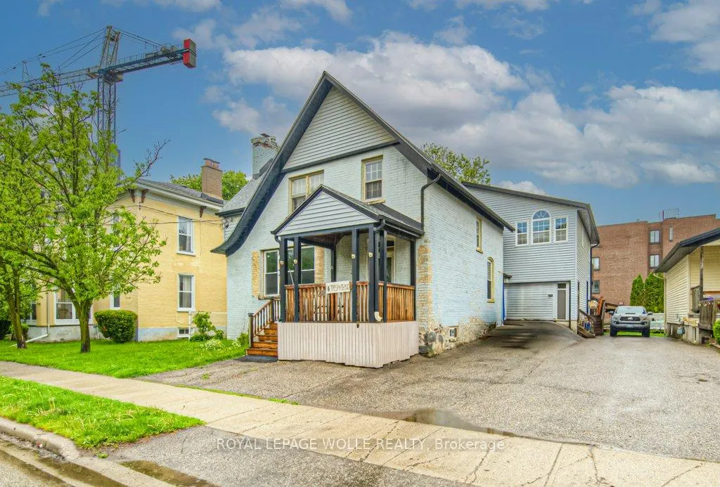 Photo 2 of 28 Allen Street E, Waterloo — HOMEH
