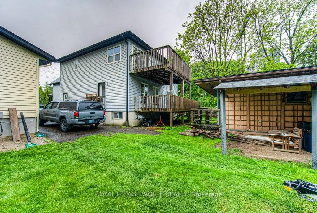 Photo 9 of 28 Allen Street E, Waterloo — HOMEH