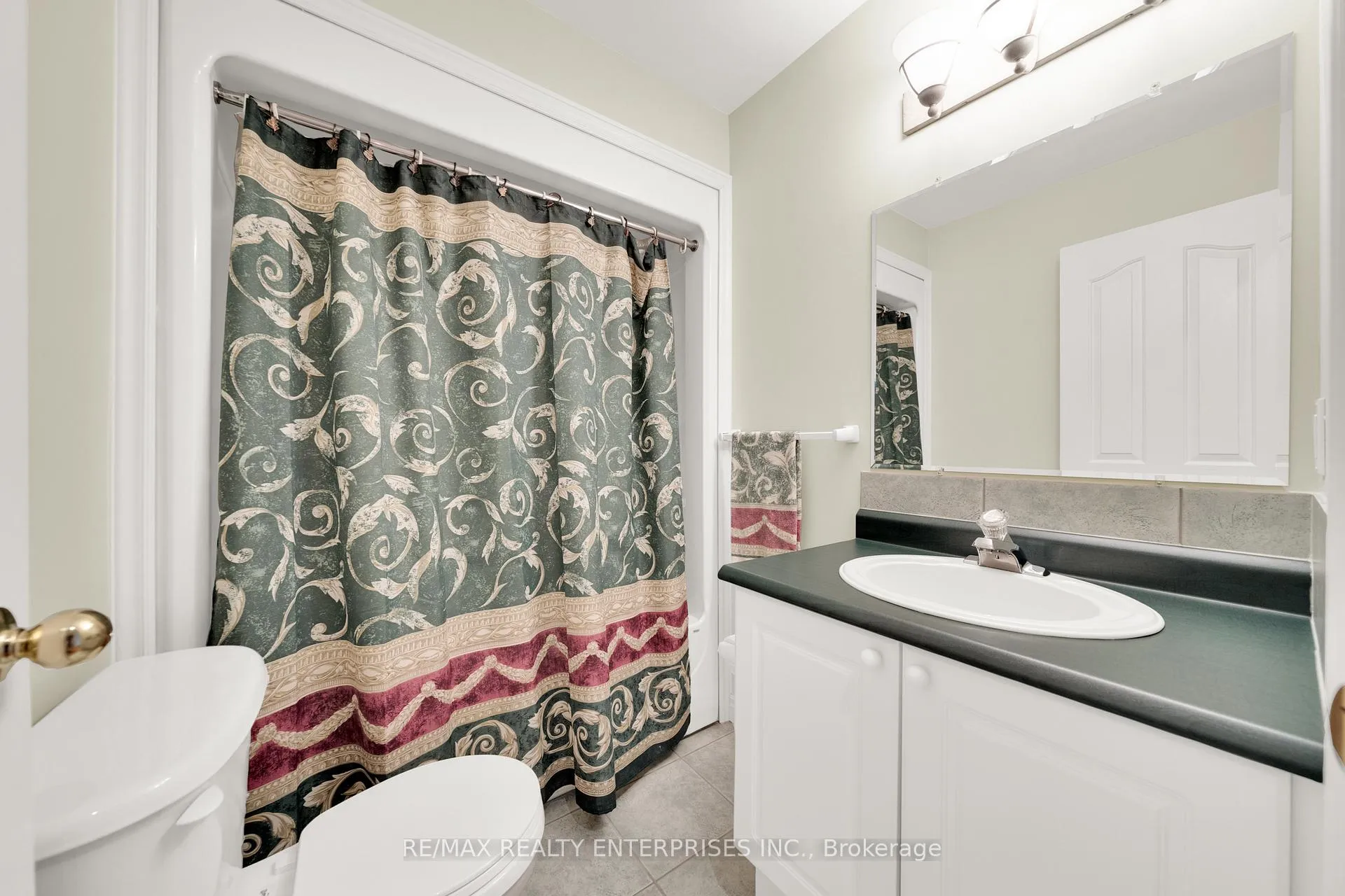 Photo 28 of 240 Chesley Street, Hamilton, Sheldon — HOMEH