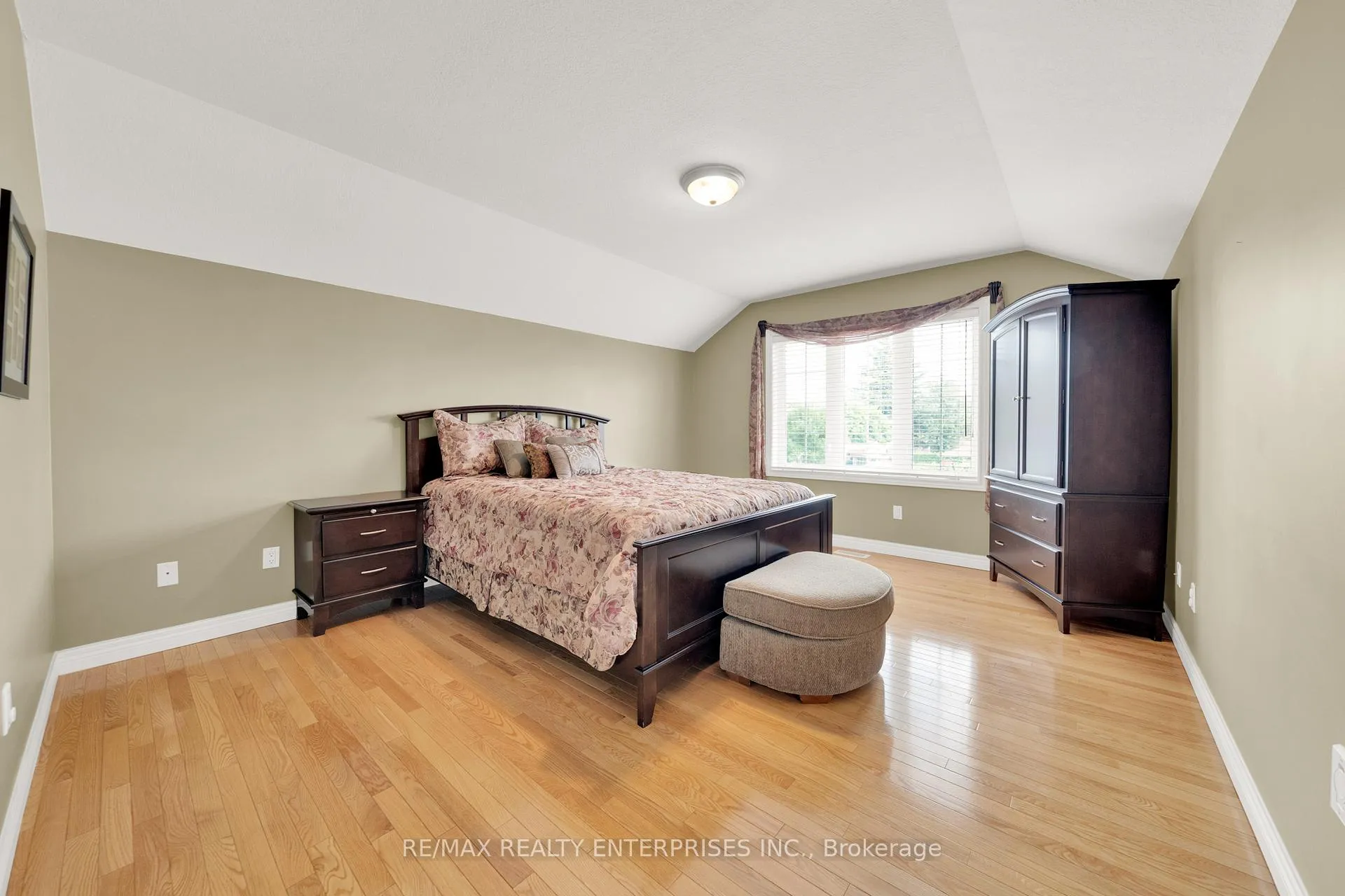 Photo 29 of 240 Chesley Street, Hamilton, Sheldon — HOMEH