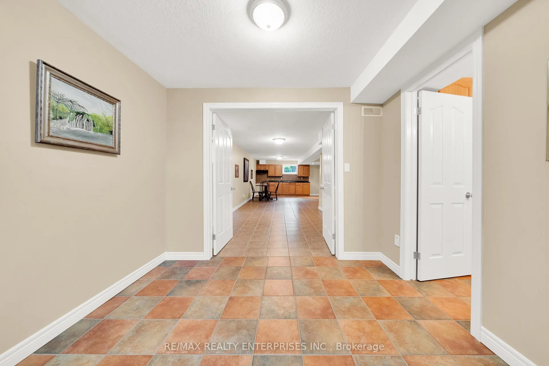 Photo 43 of 240 Chesley Street, Hamilton, Sheldon — HOMEH
