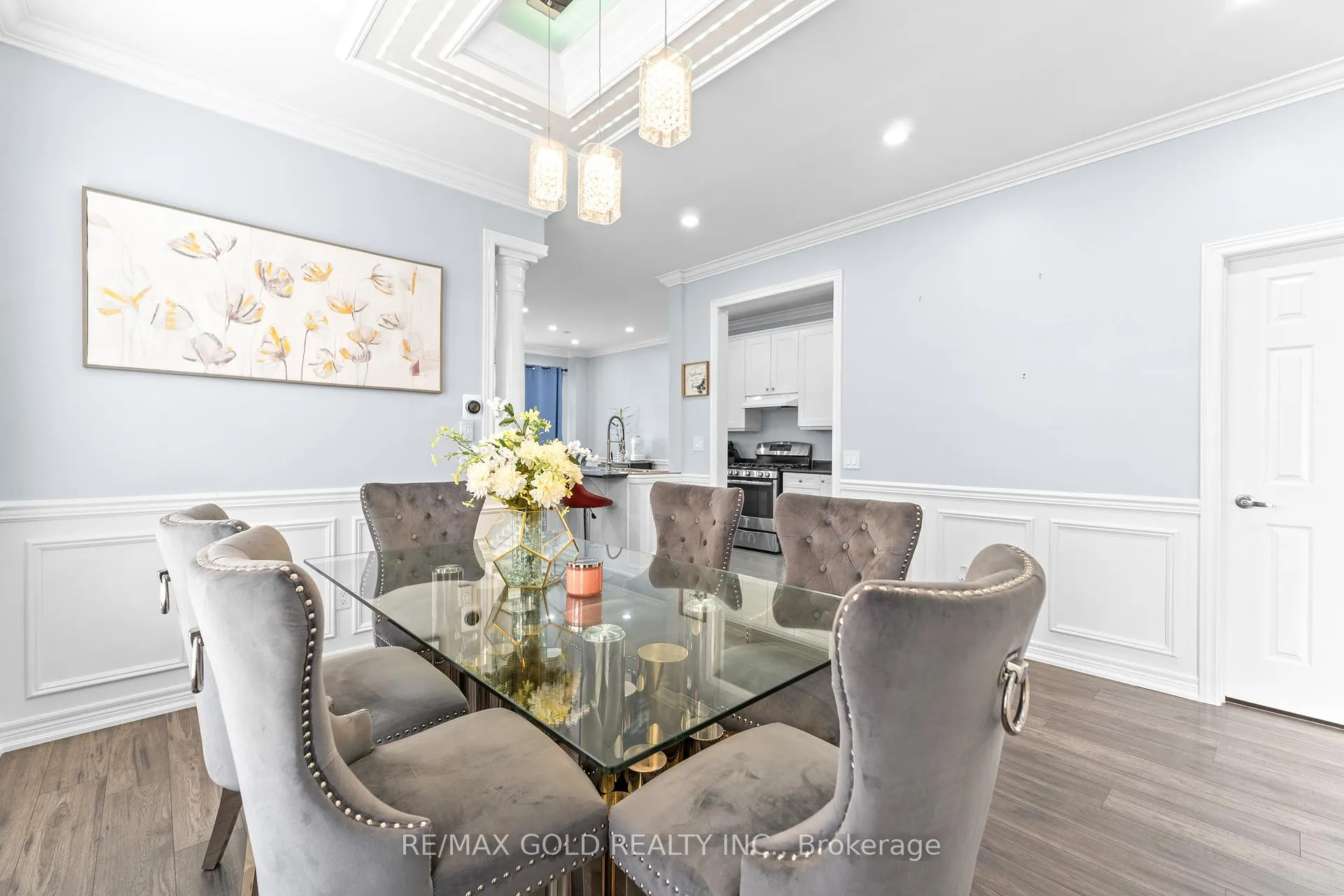 Photo 10 of 680 Armstrong Road, Shelburne — HOMEH