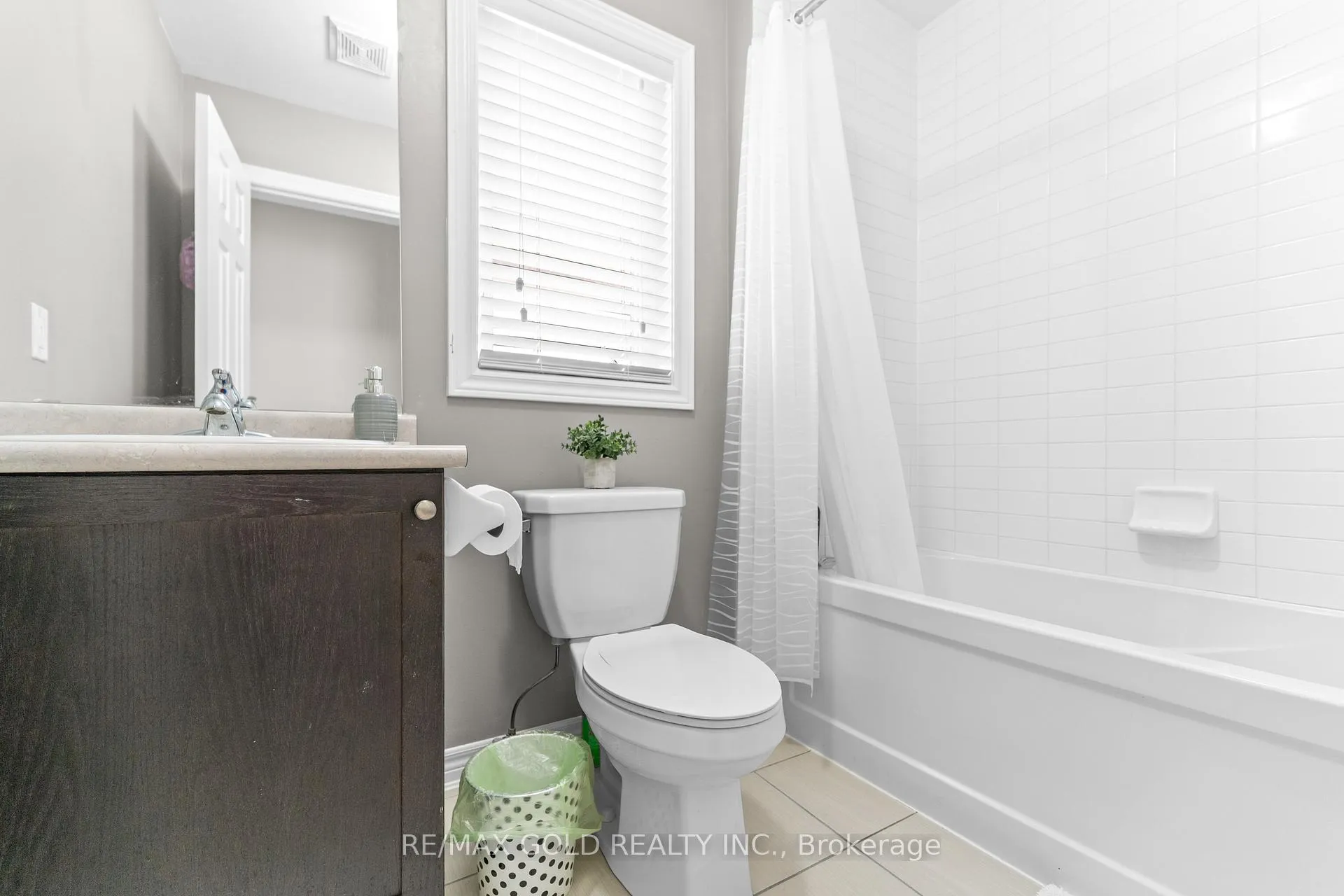 Photo 39 of 680 Armstrong Road, Shelburne — HOMEH