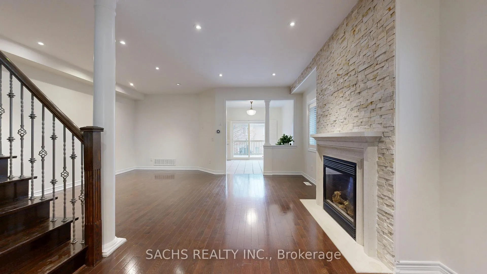 Photo 7 of 272 Lauderdale Drive, Vaughan, Patterson — HOMEH
