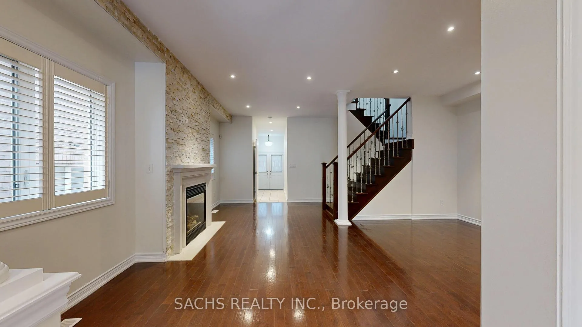 Photo 15 of 272 Lauderdale Drive, Vaughan, Patterson — HOMEH