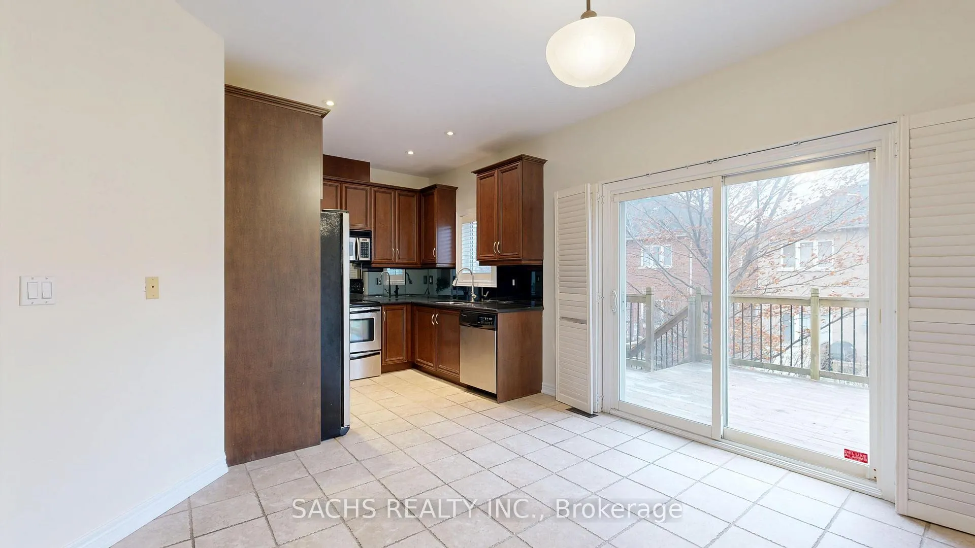 Photo 17 of 272 Lauderdale Drive, Vaughan, Patterson — HOMEH