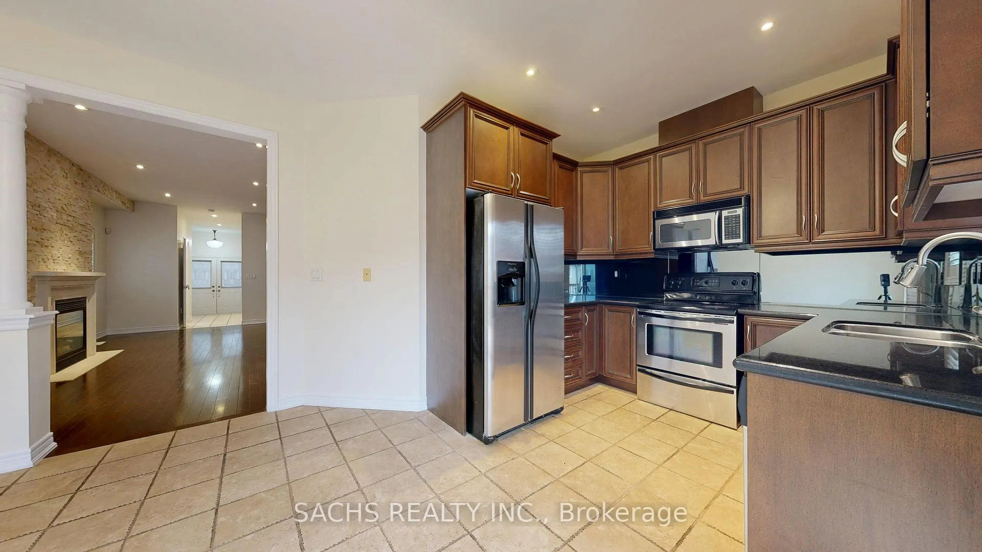 Photo 18 of 272 Lauderdale Drive, Vaughan, Patterson — HOMEH