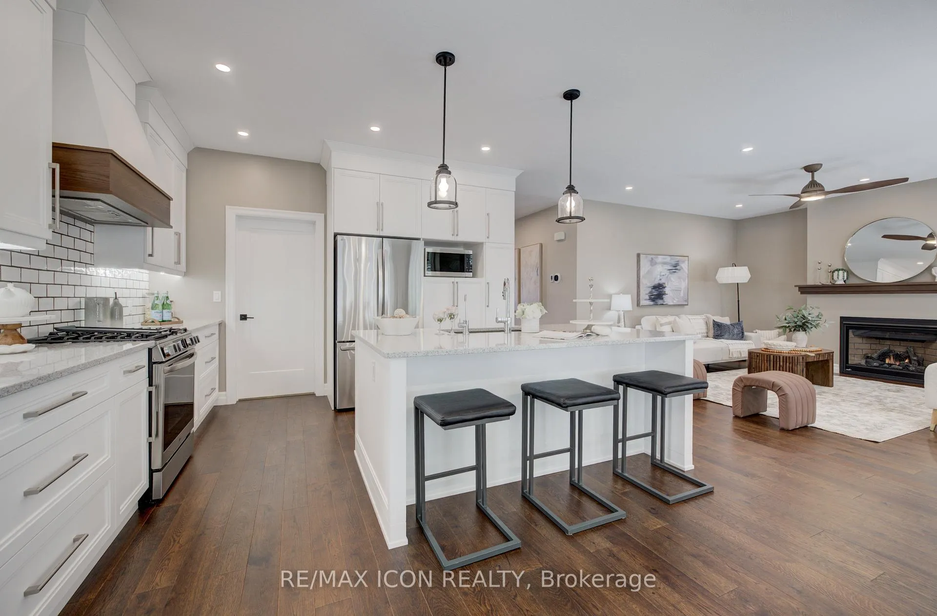 Photo 18 of Unit 13, 68 Cedar Street, Brant, Paris — HOMEH