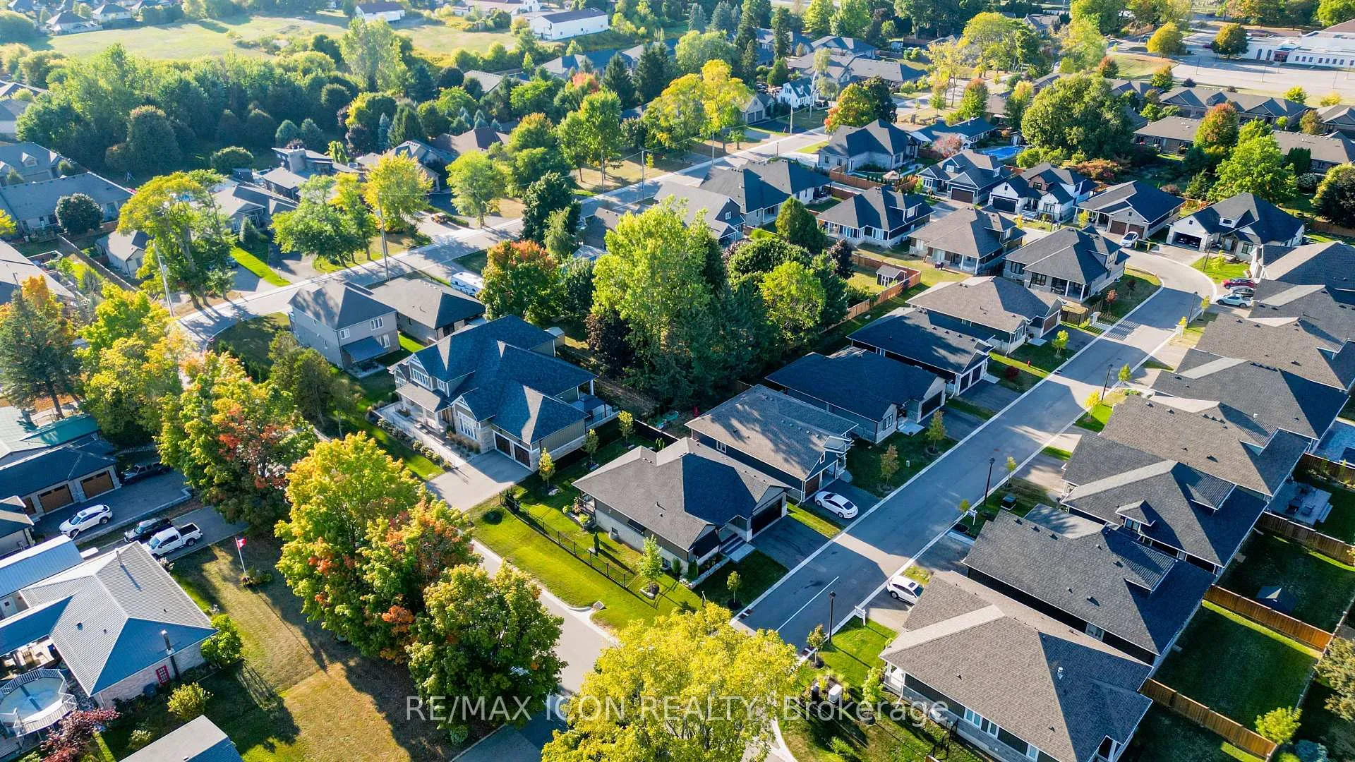Photo 44 of Unit 13, 68 Cedar Street, Brant, Paris — HOMEH