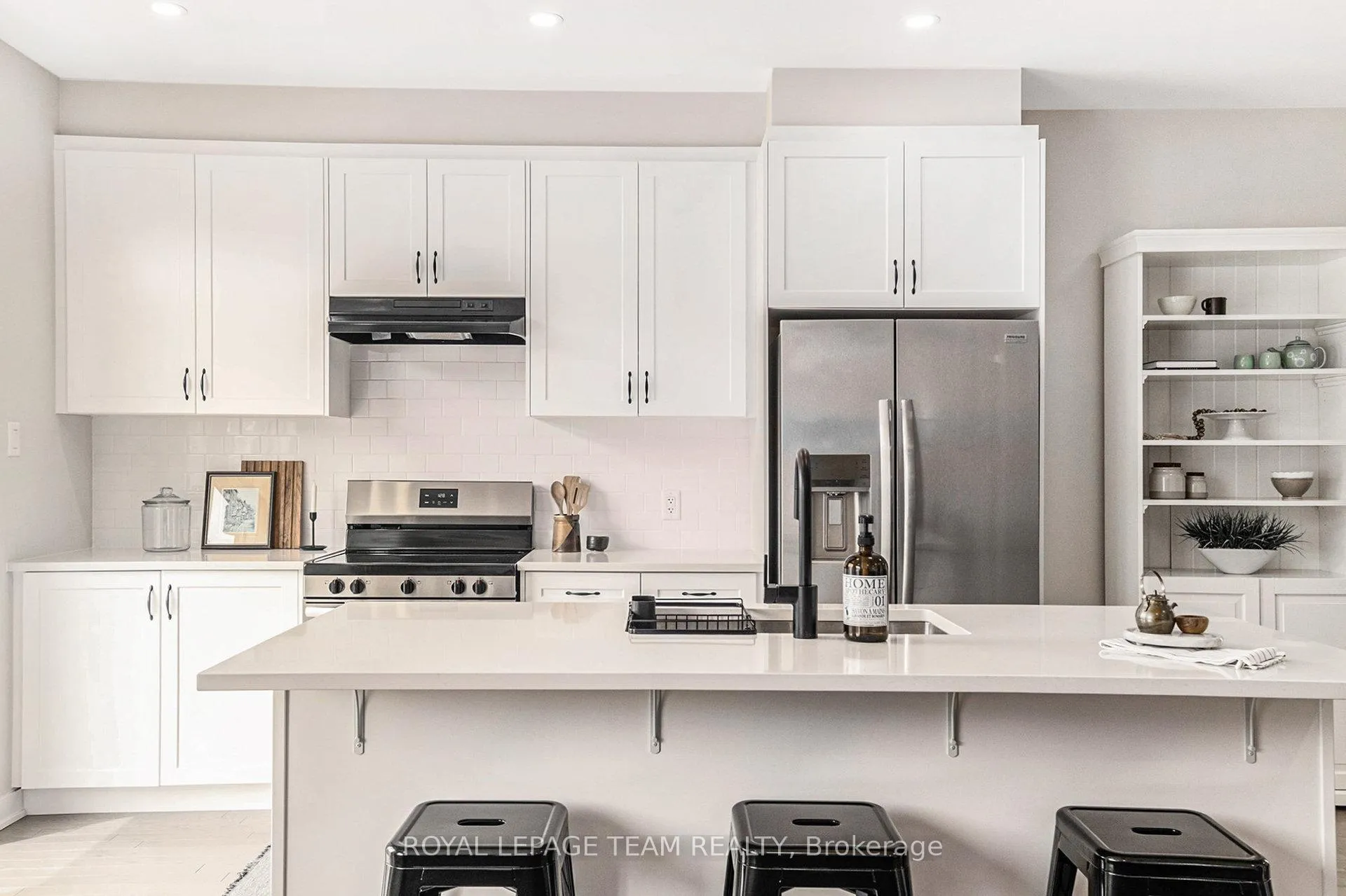 Photo 9 of 149 Robert Perry Street, North Grenville, North Grenville Twp (Kemptville East) — HOMEH