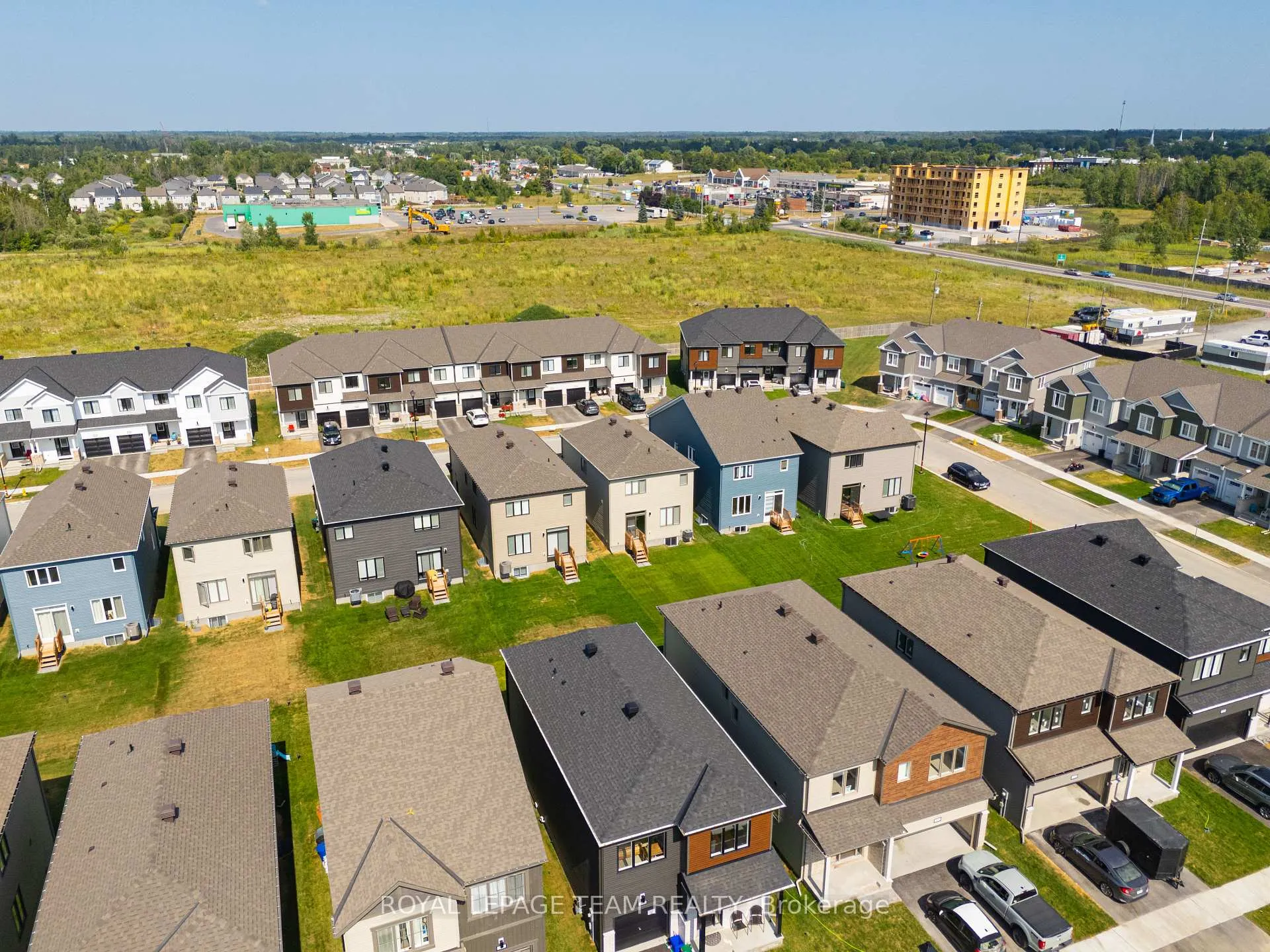 Photo 32 of 149 Robert Perry Street, North Grenville, North Grenville Twp (Kemptville East) — HOMEH