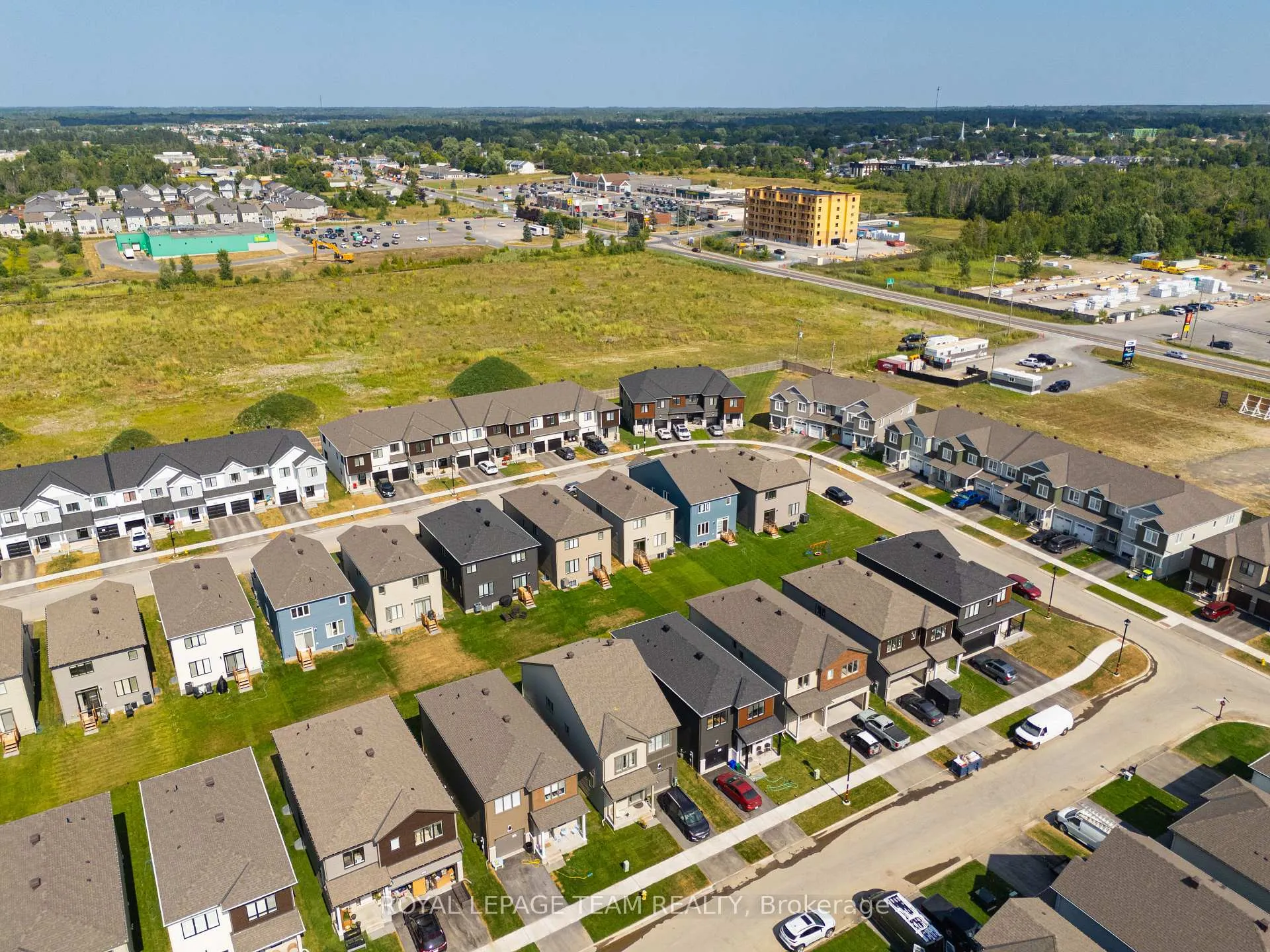 Photo 35 of 149 Robert Perry Street, North Grenville, North Grenville Twp (Kemptville East) — HOMEH